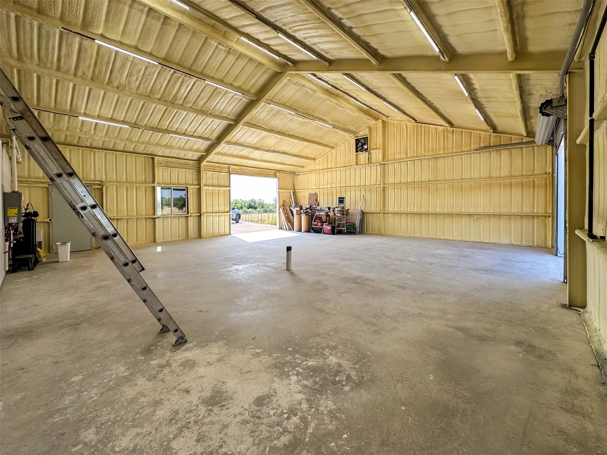 7993 Fm 487 W, Florence, TX 76527