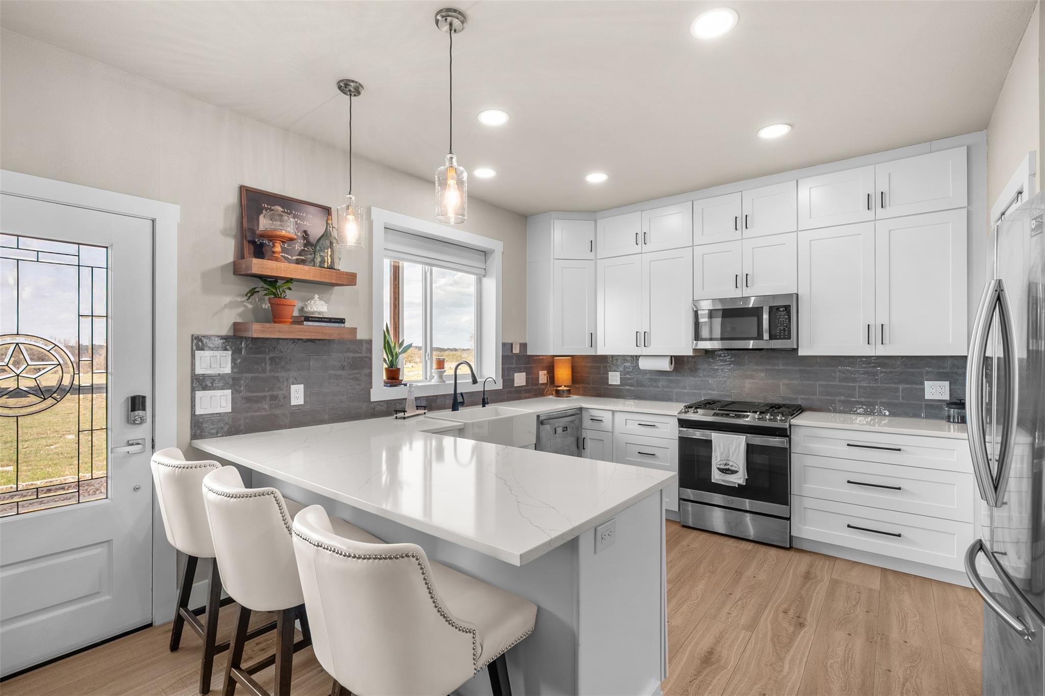 7993 W Fm 487, Florence, TX 76527