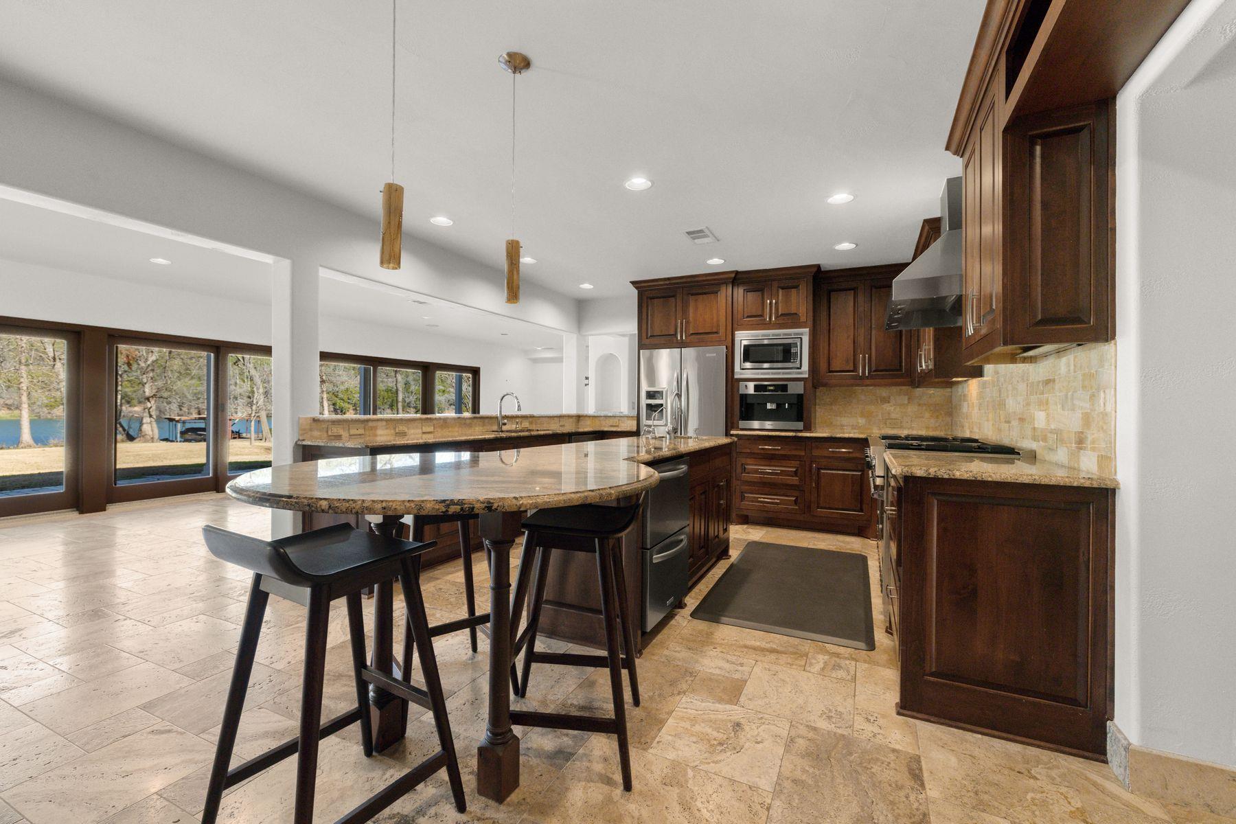 10810 River Terrace Cir, Austin, TX 78733