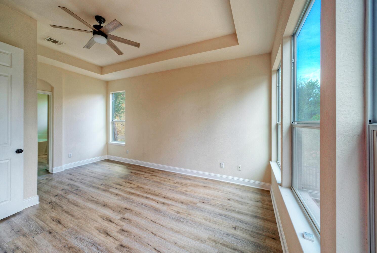 3912 Coopers Hawk Cv, Austin, TX 78738