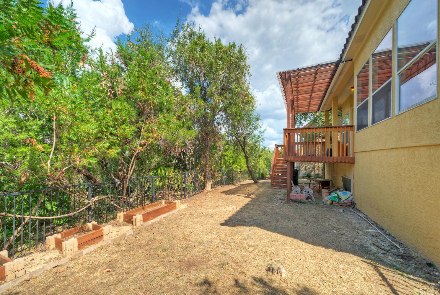 3912 Coopers Hawk Cv, Austin, TX 78738