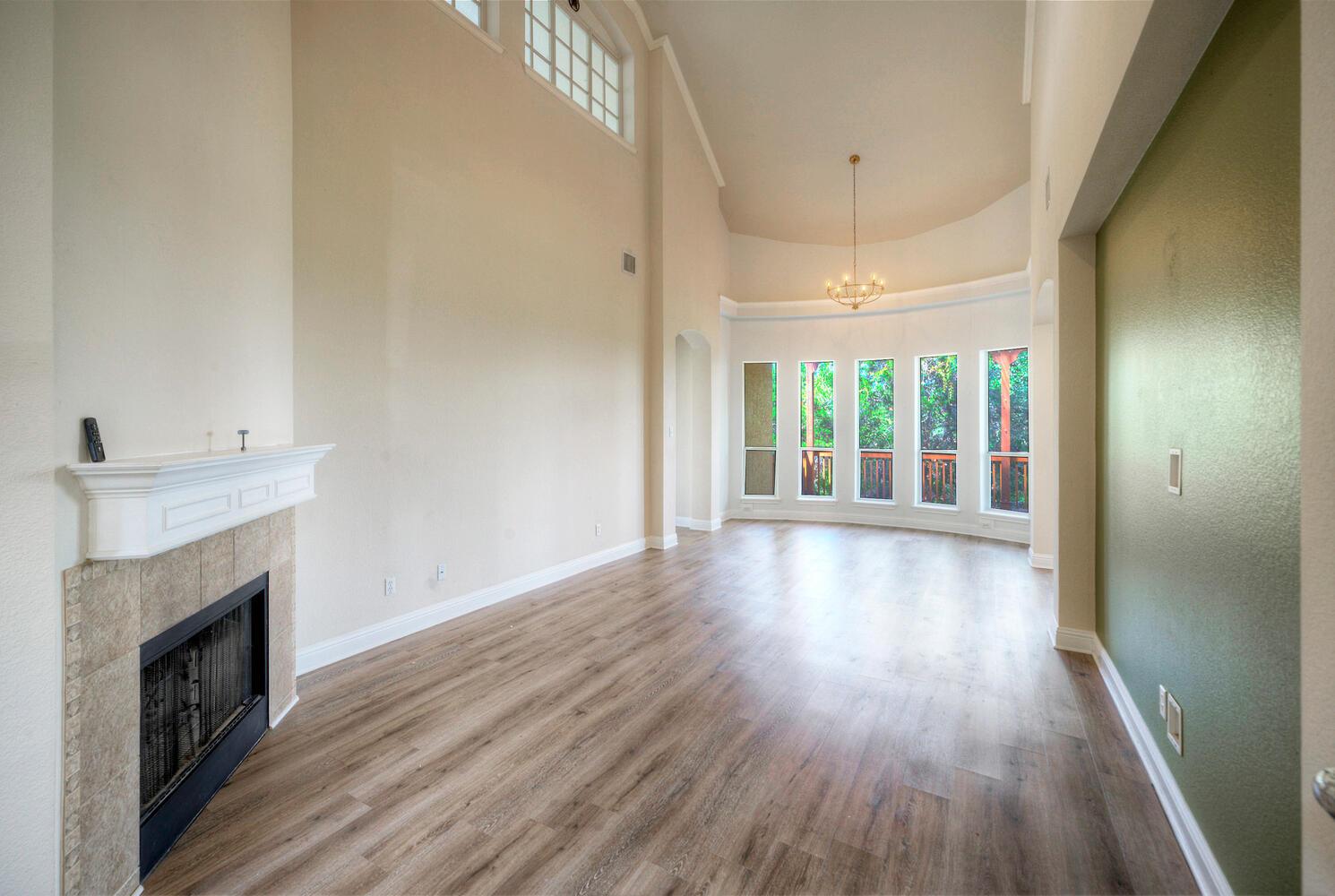 3912 Coopers Hawk Cv, Austin, TX 78738