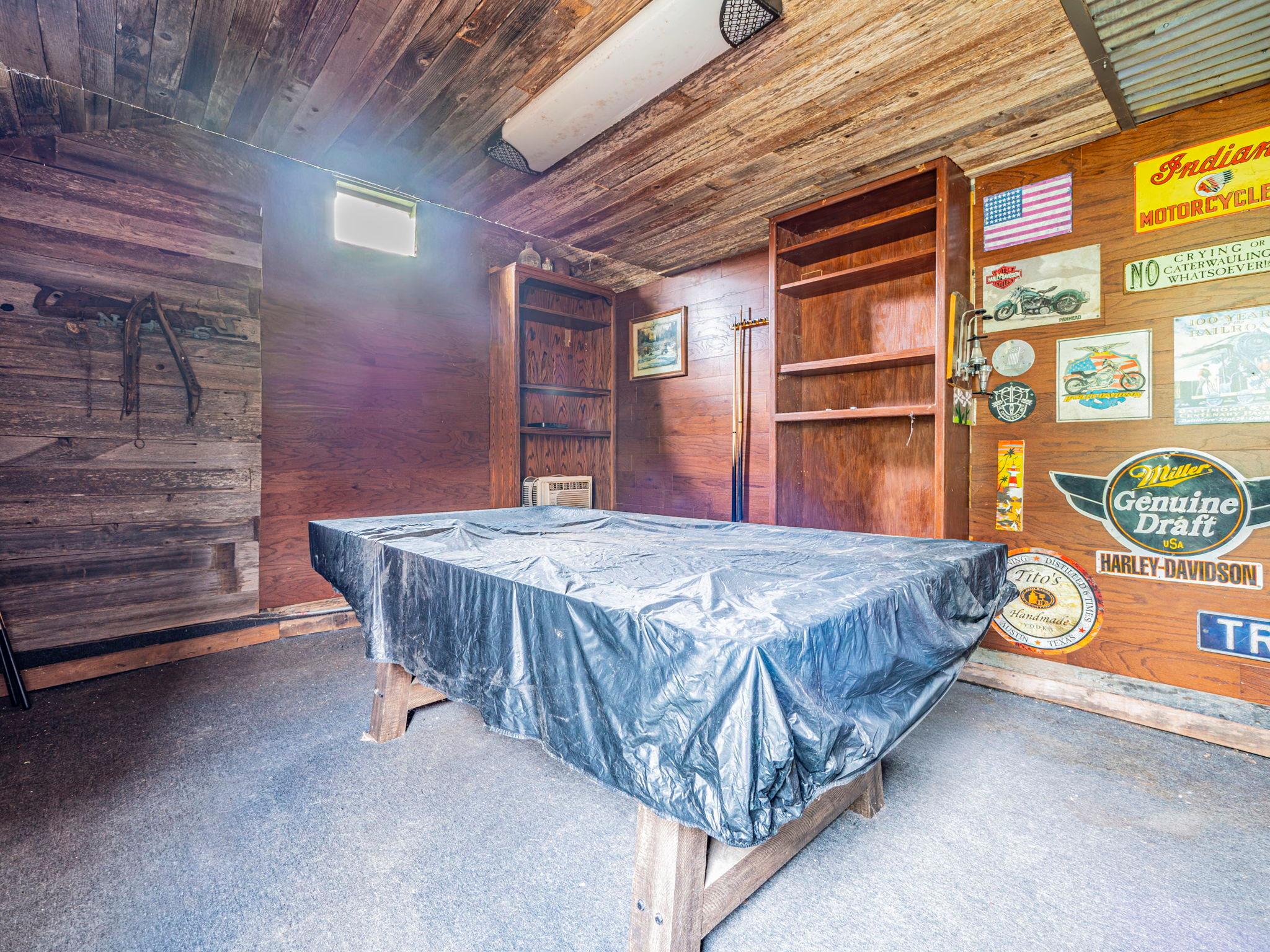 545 W Vaughan St, Bertram, TX 78605