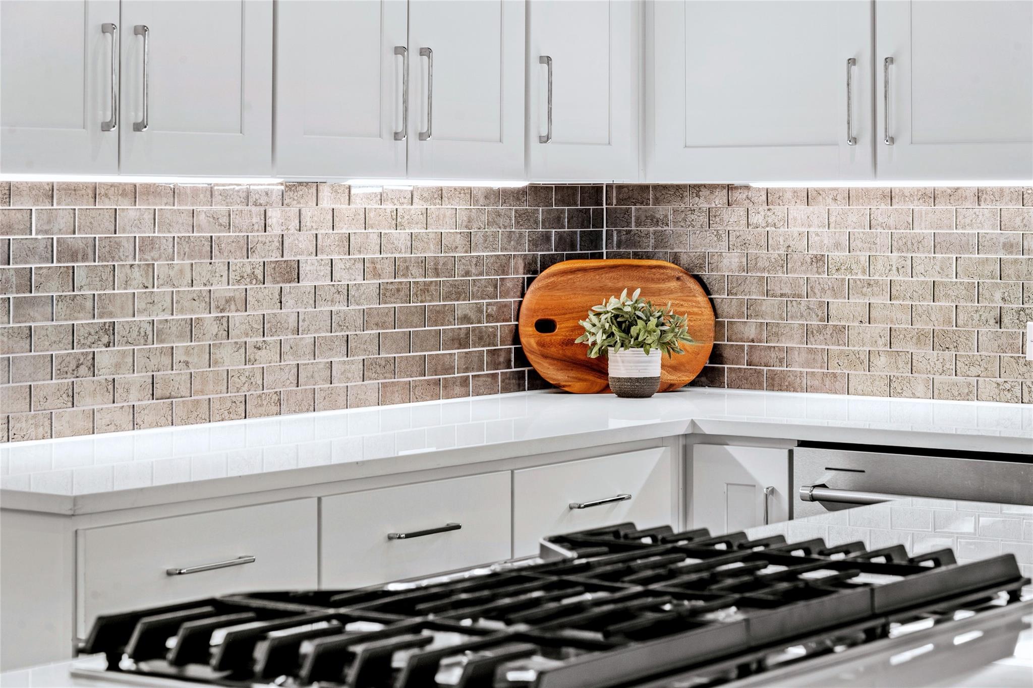 5002 Pecan Springs Rd # 8, Austin, TX 78723