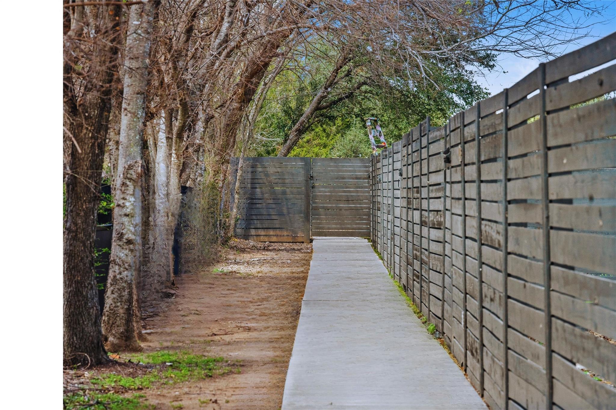 5002 Pecan Springs Rd # 8, Austin, TX 78723