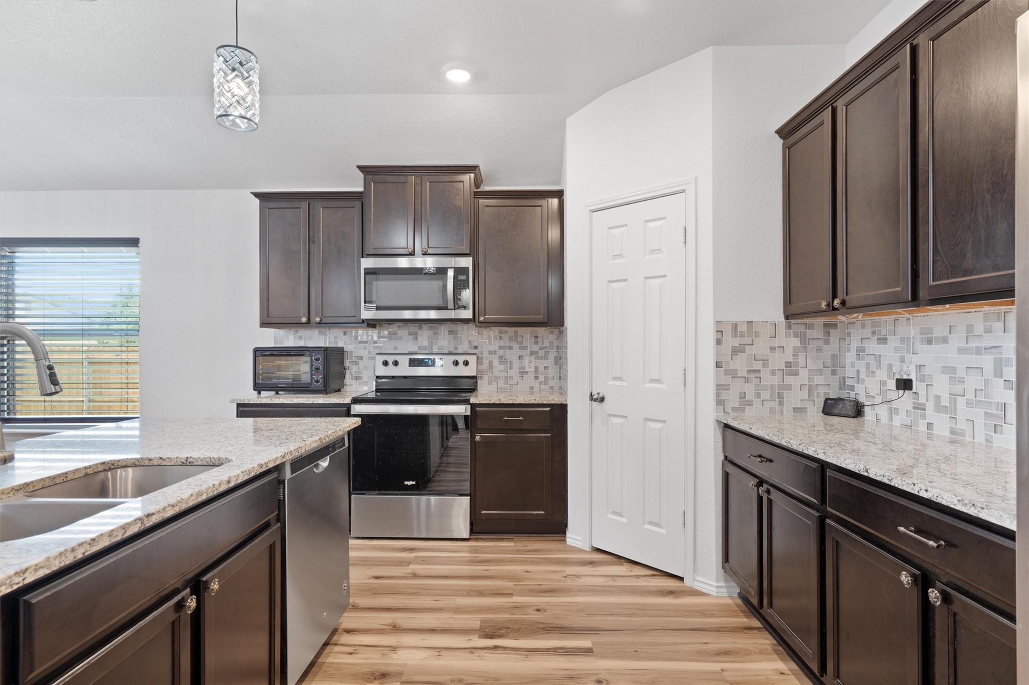 9115 Hidden Oaks Dr, Temple, TX 76502