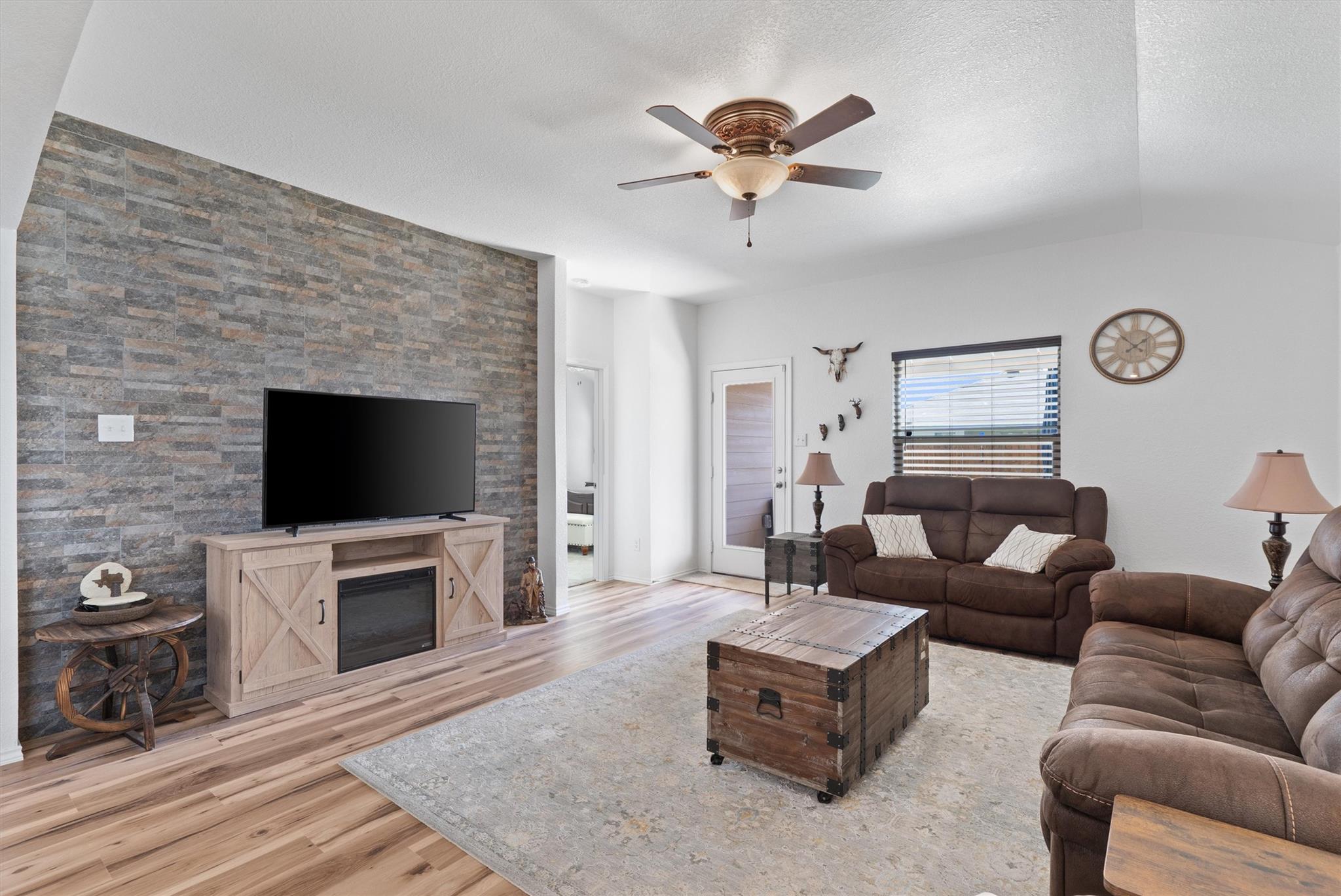 9115 Hidden Oaks Dr, Temple, TX 76502