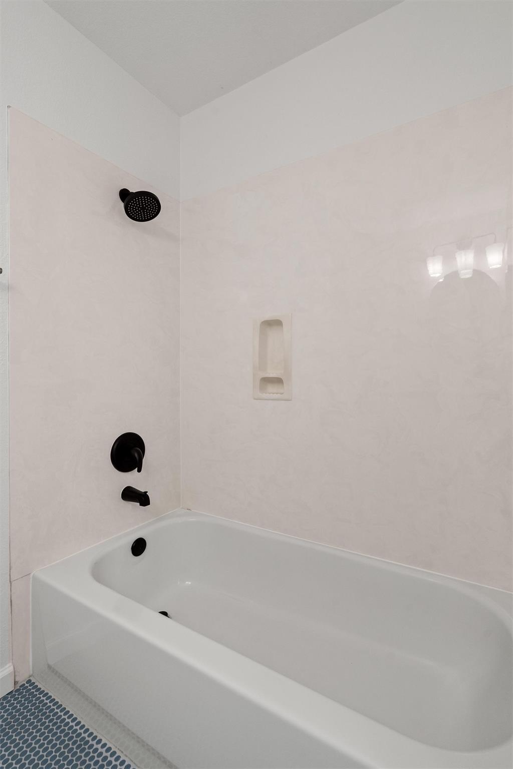 537 Rockhurst St, Buda, TX 78610