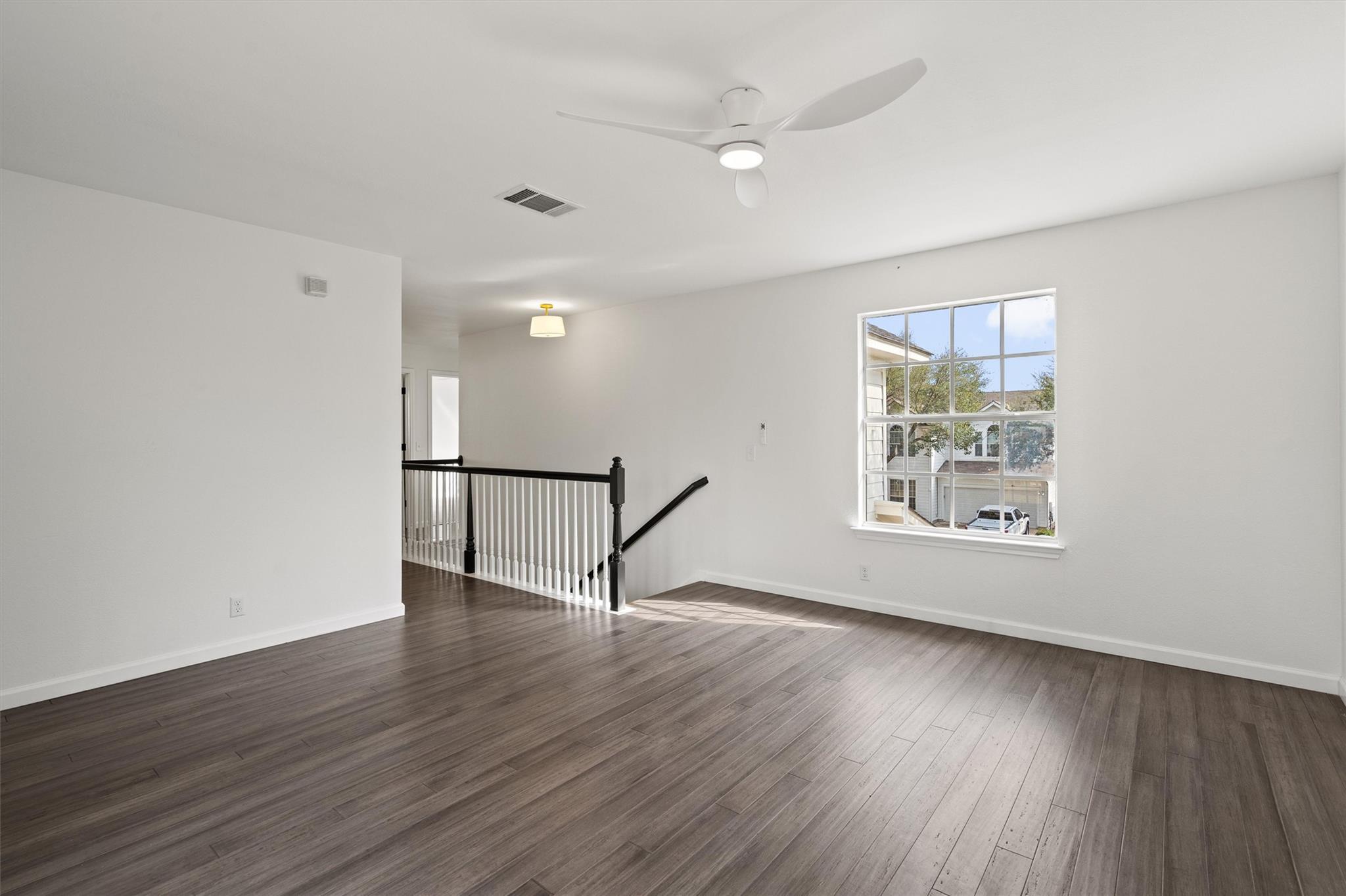 537 Rockhurst St, Buda, TX 78610