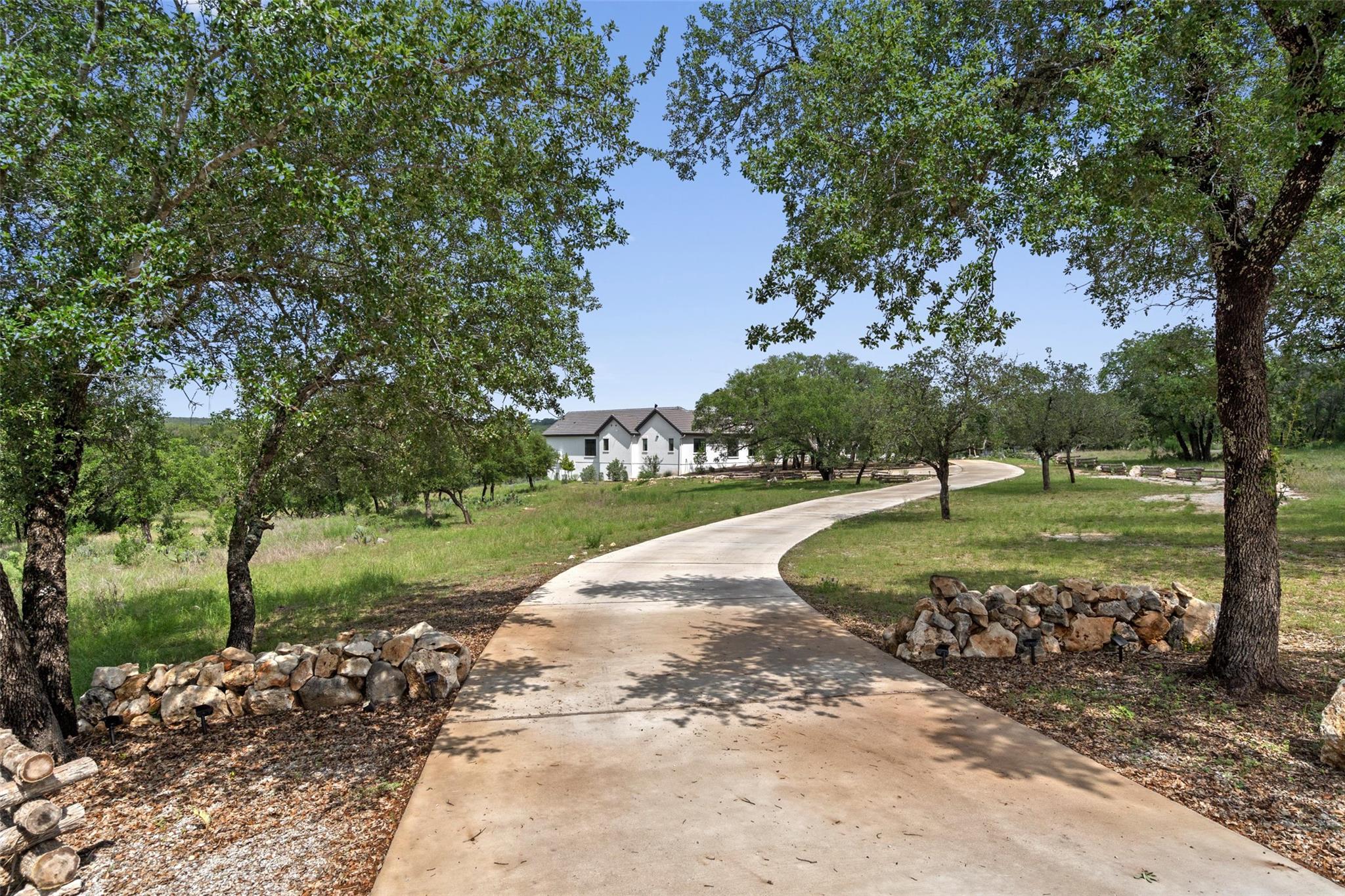 1805 Performer Rd, Spicewood, TX 78669