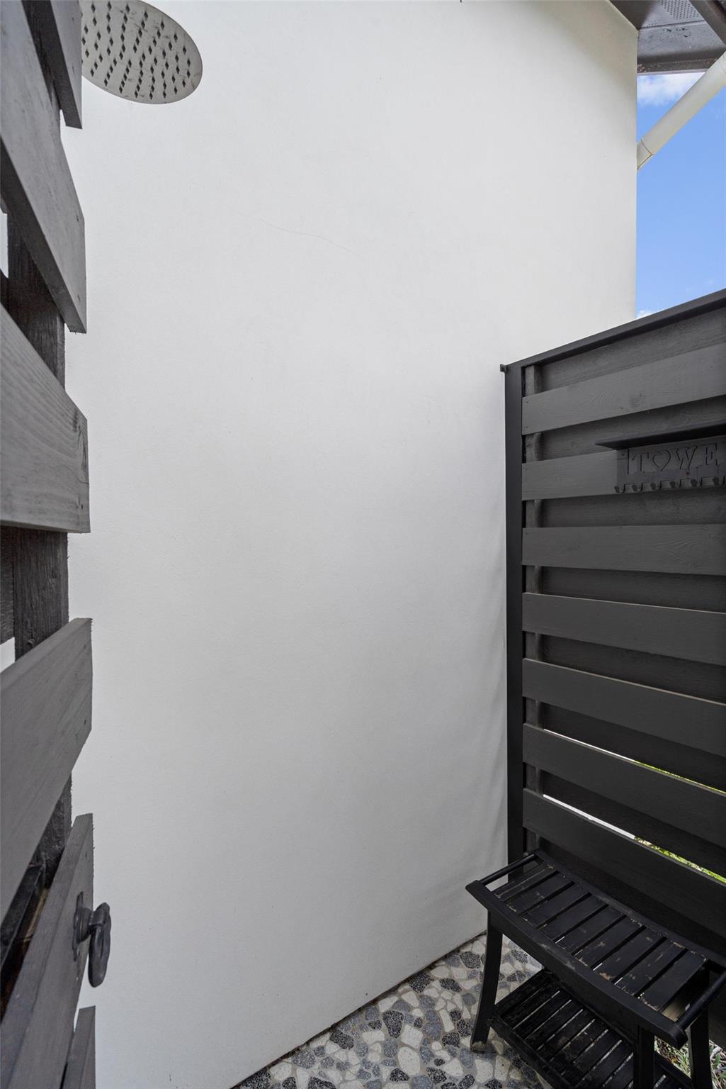 1805 Performer Rd, Spicewood, TX 78669