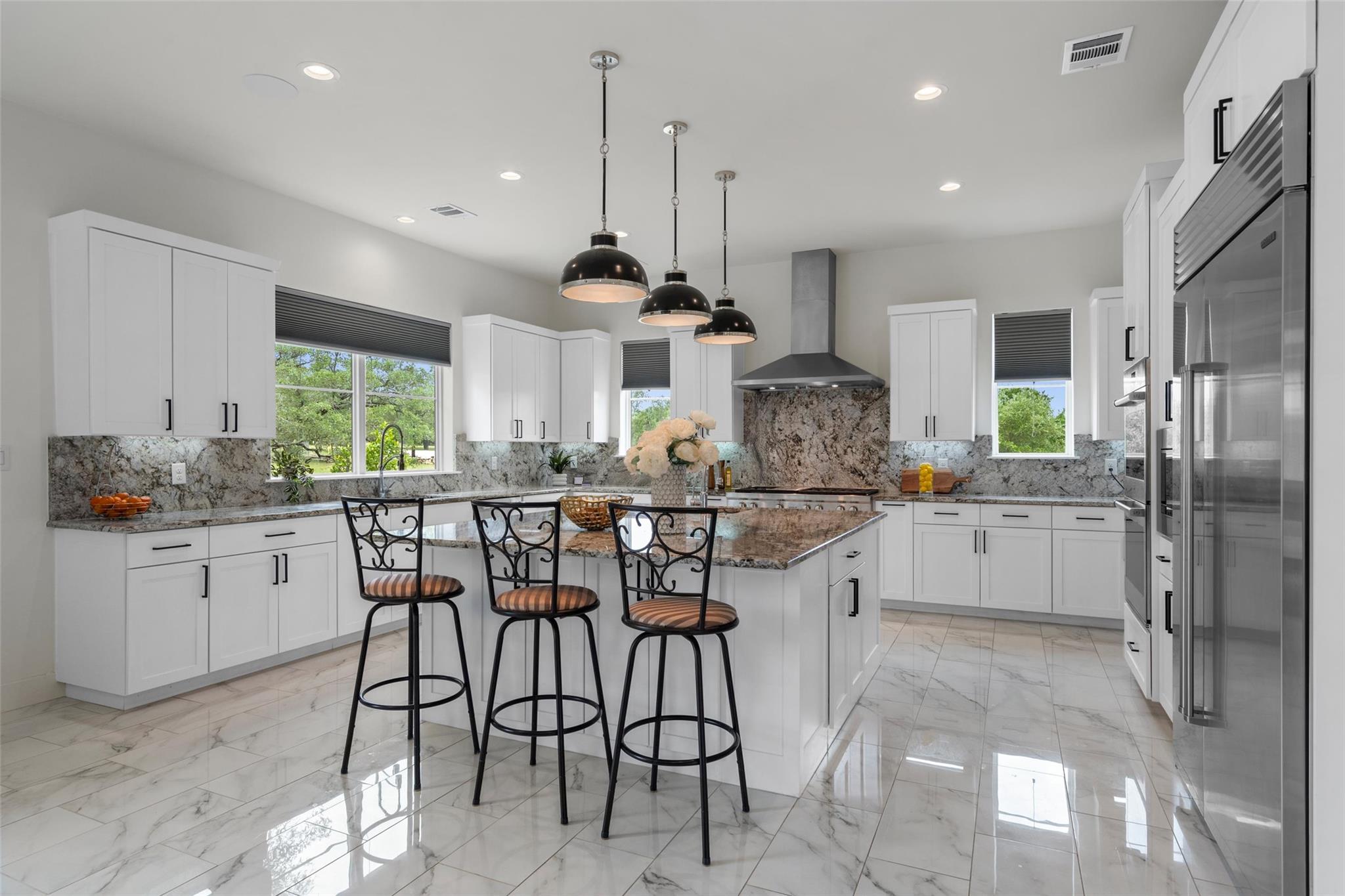 1805 Performer Rd, Spicewood, TX 78669