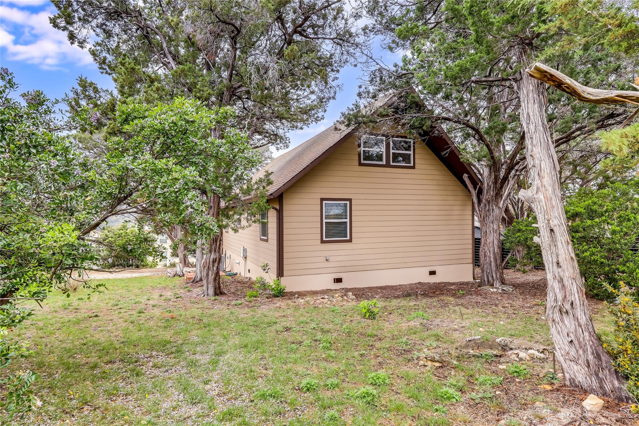 18418 Lakeland Dr, Lago Vista, TX 78645