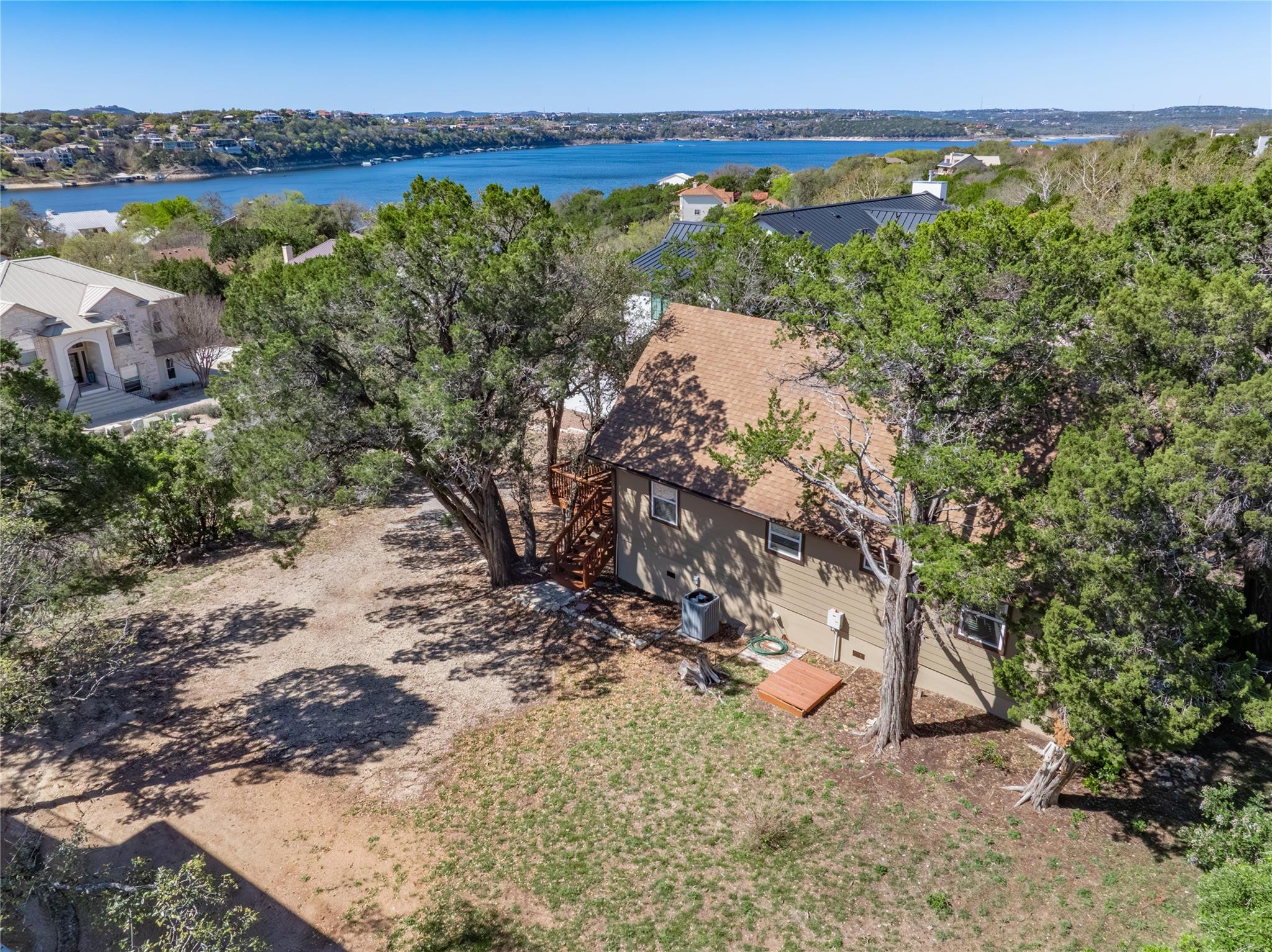 18418 Lakeland Dr, Lago Vista, TX 78645