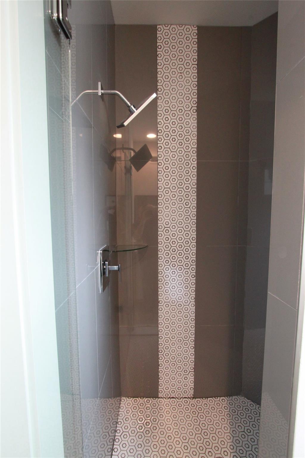 1204 Cometa St # A, Austin, TX 78721