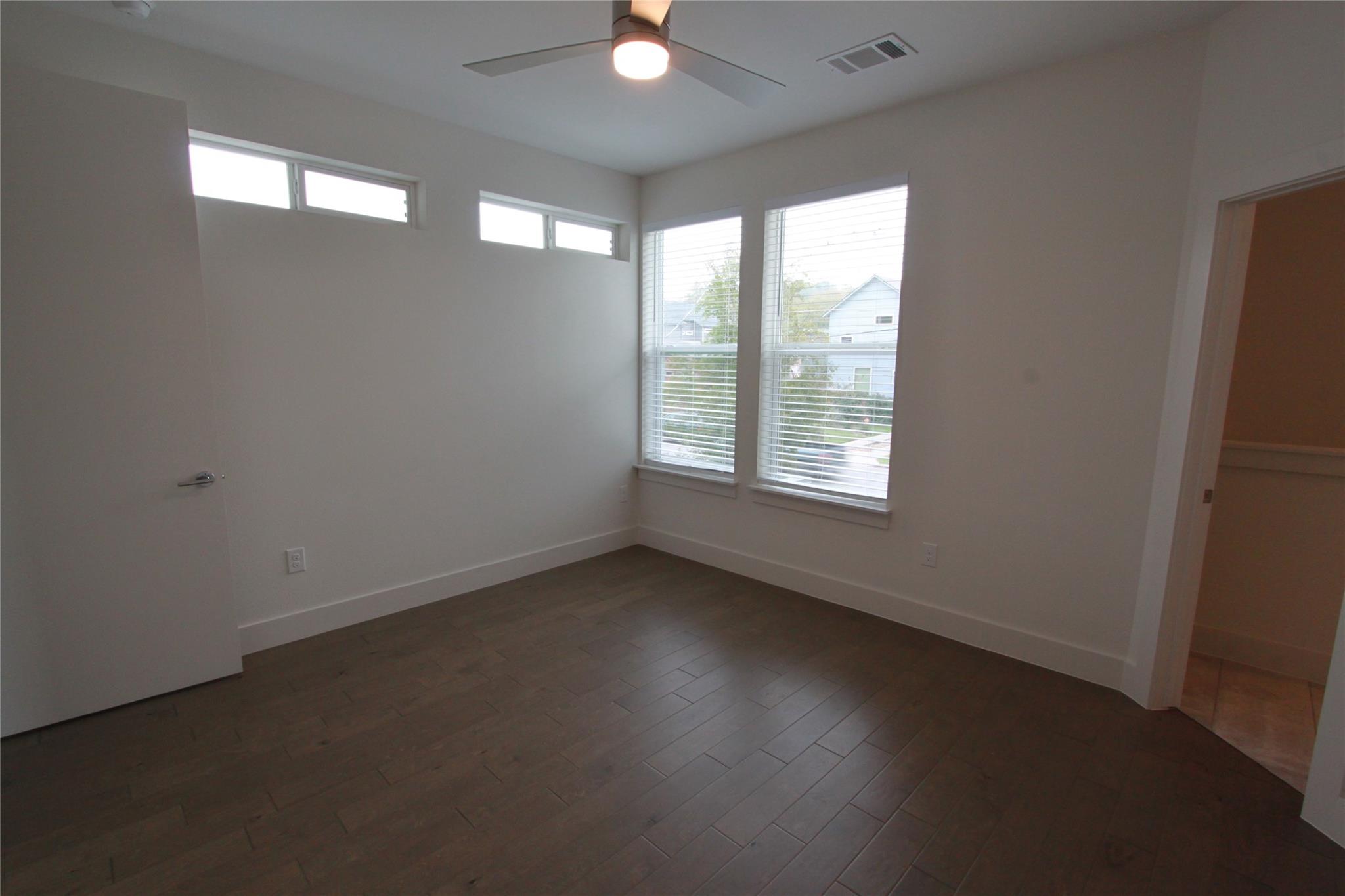 1204 Cometa St # A, Austin, TX 78721