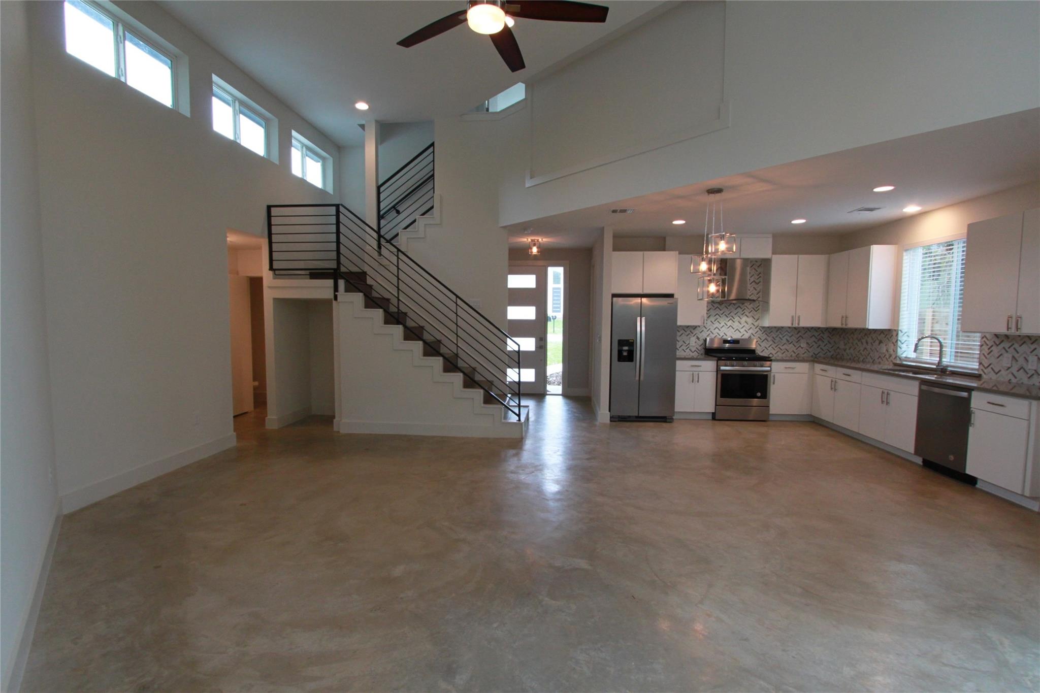 1204 Cometa St # A, Austin, TX 78721