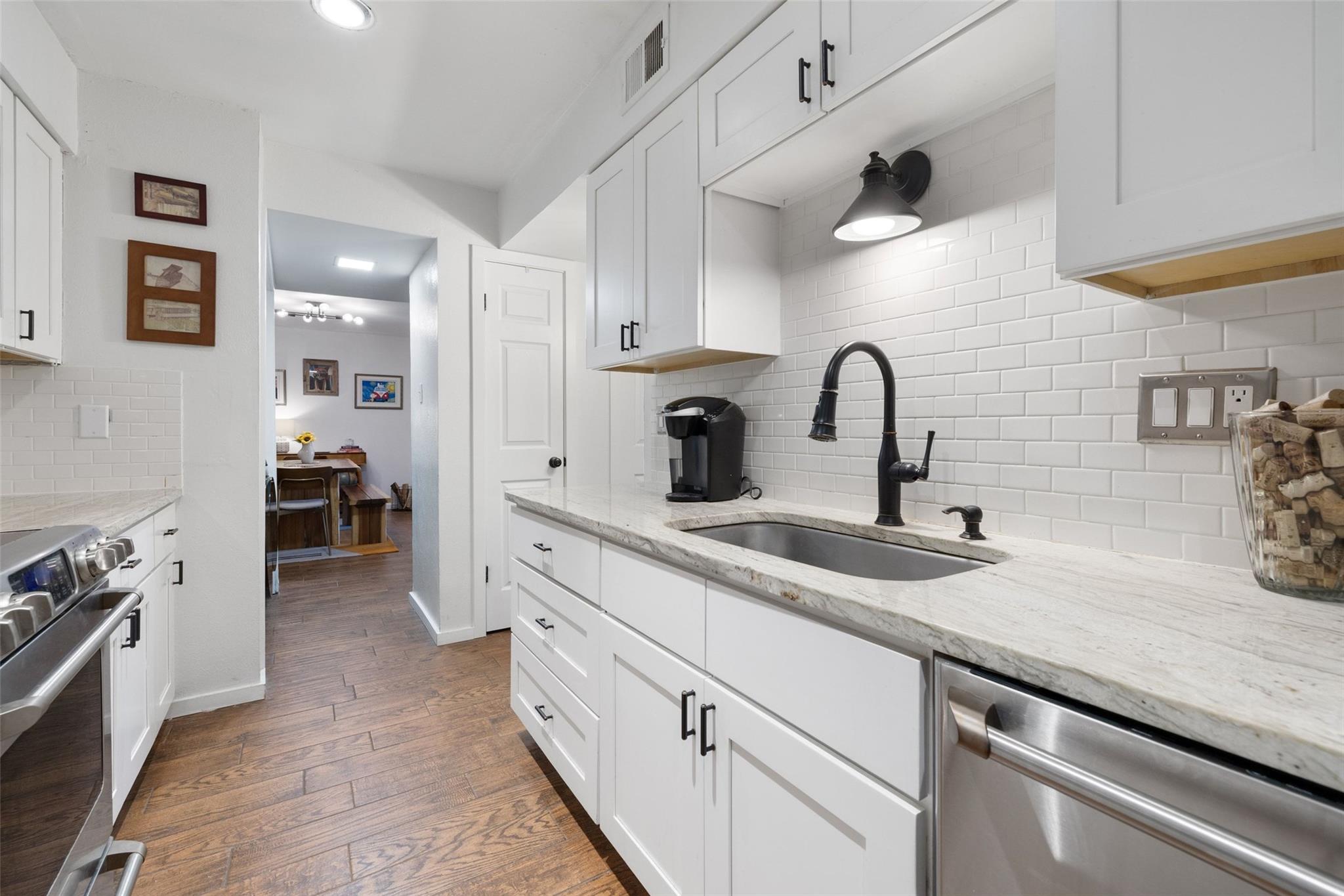 4159 Steck Ave # 107, Austin, TX 78759