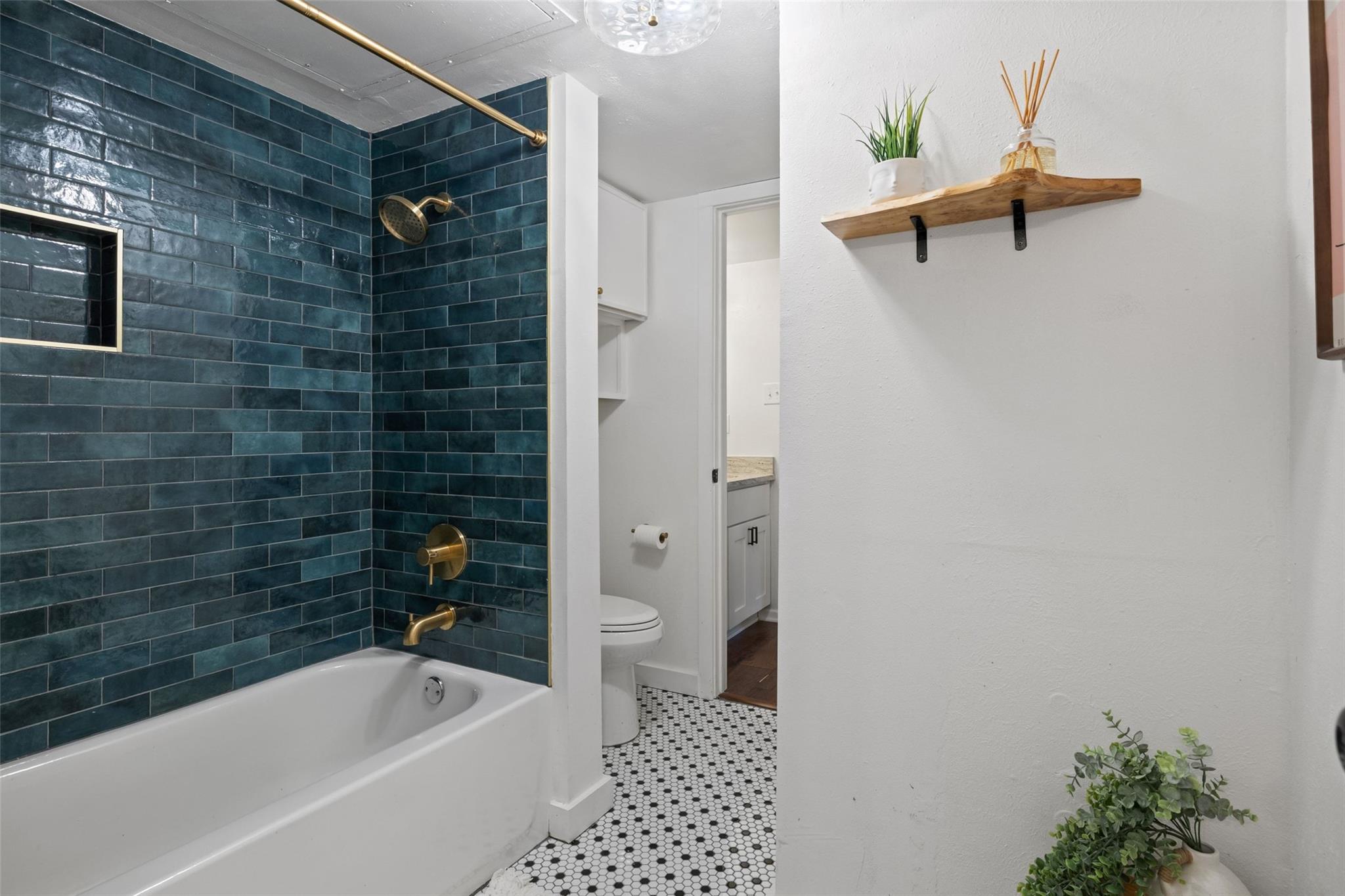 4159 Steck Ave # 107, Austin, TX 78759