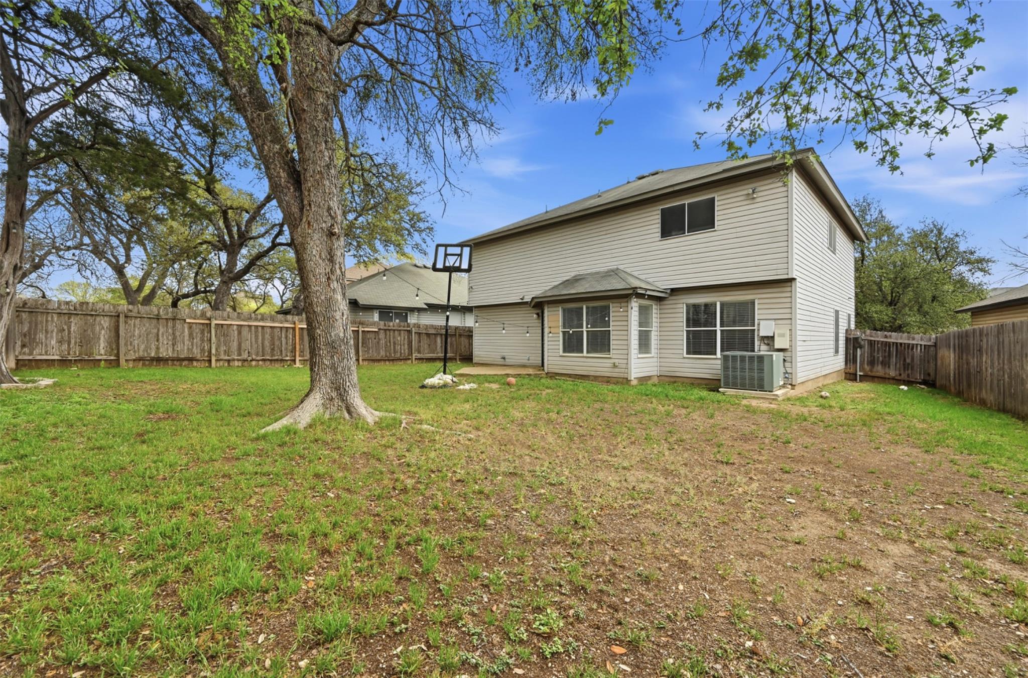 8508 Kansas River Dr, Austin, TX 78745