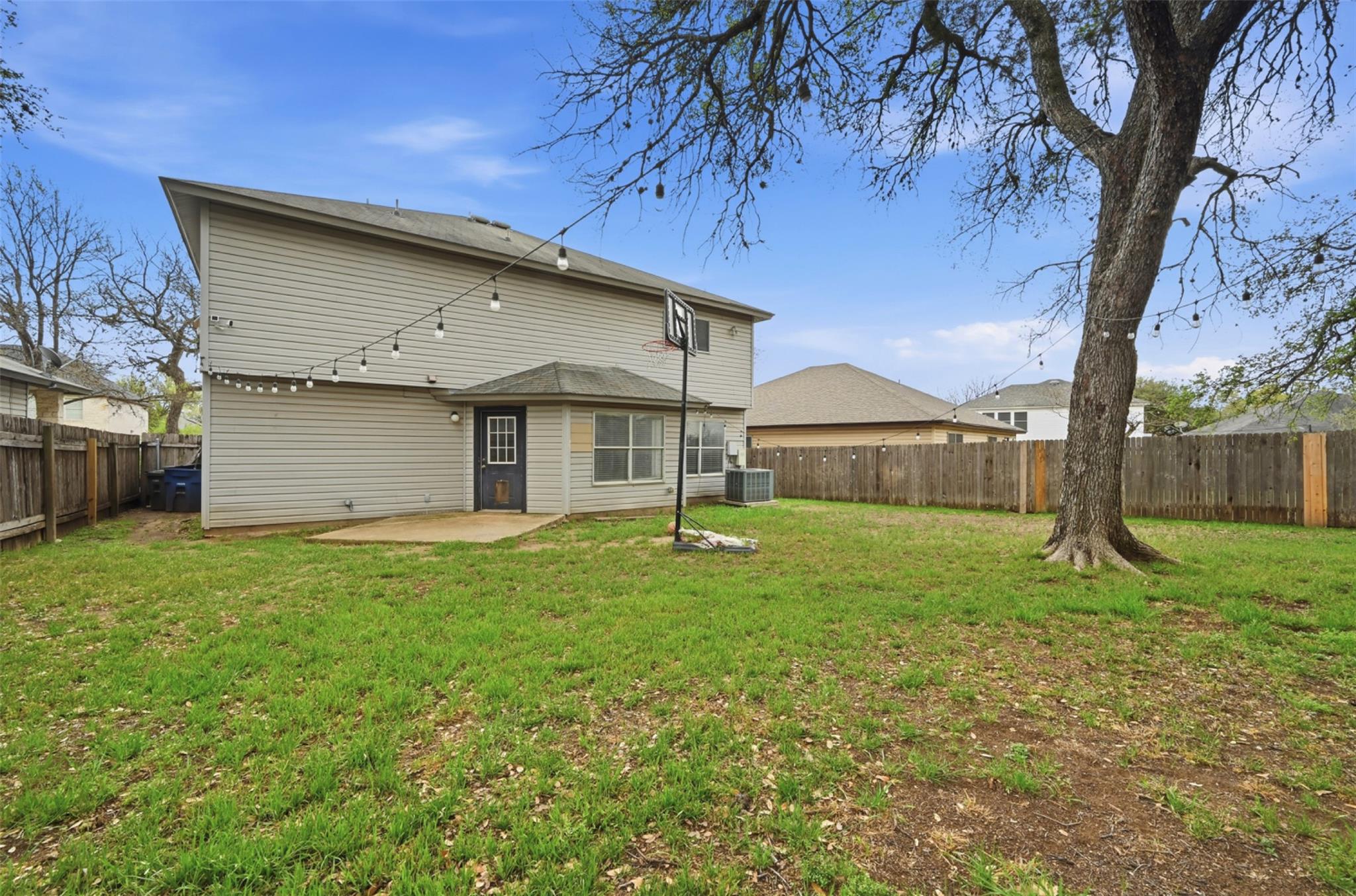 8508 Kansas River Dr, Austin, TX 78745