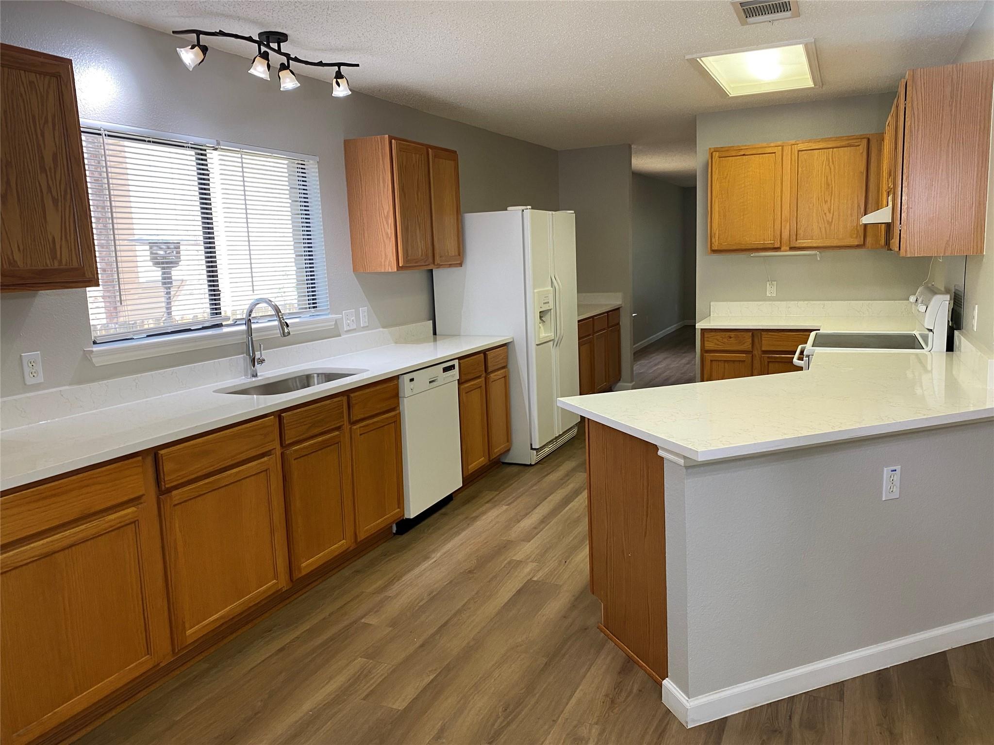 2101 Jasper Ln, Cedar Park, TX 78613