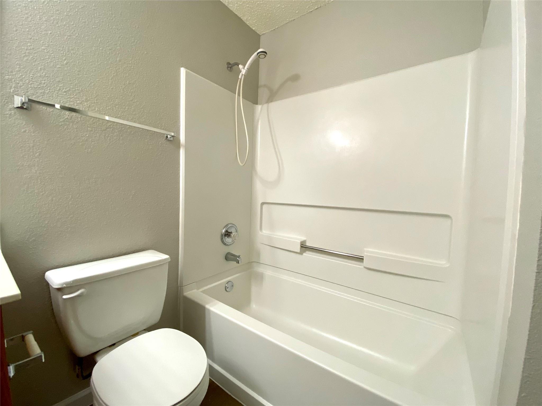 2101 Jasper Ln, Cedar Park, TX 78613