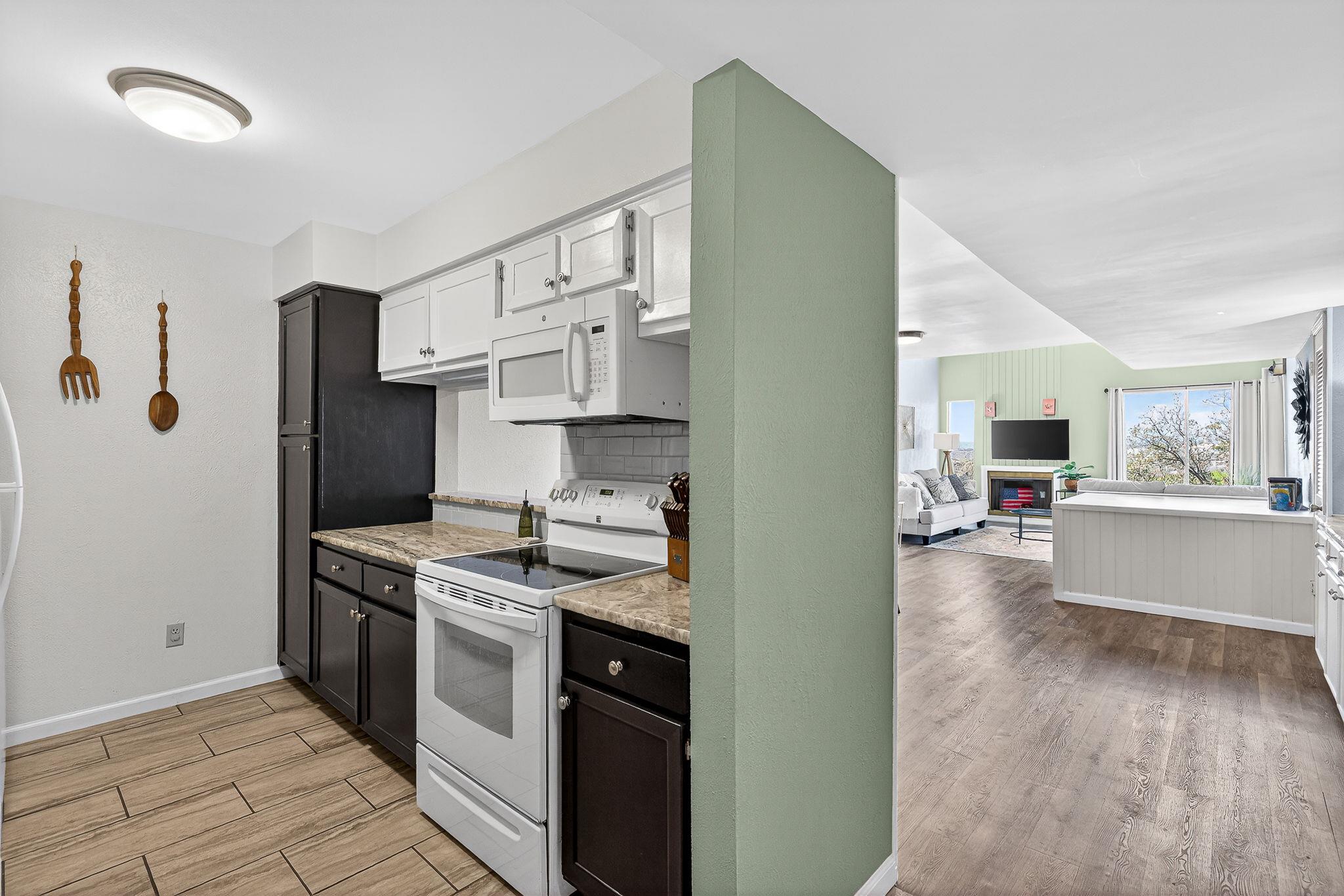 400 Hi There # 104, Horseshoe Bay, TX 78657