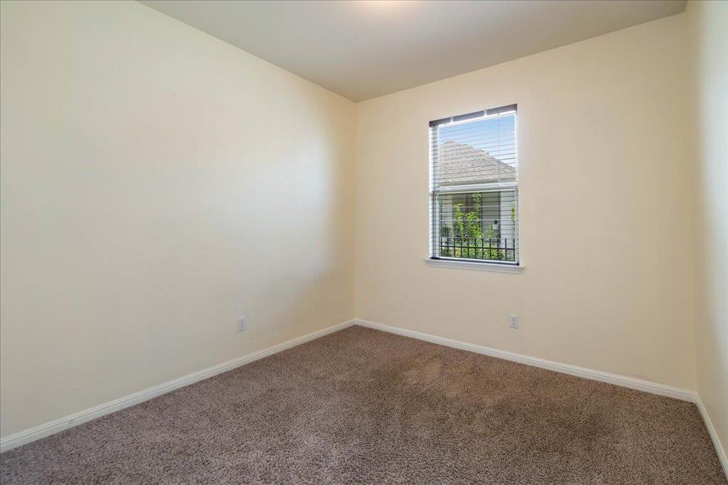 2520 Milan Meadows Dr, Leander, TX 78641