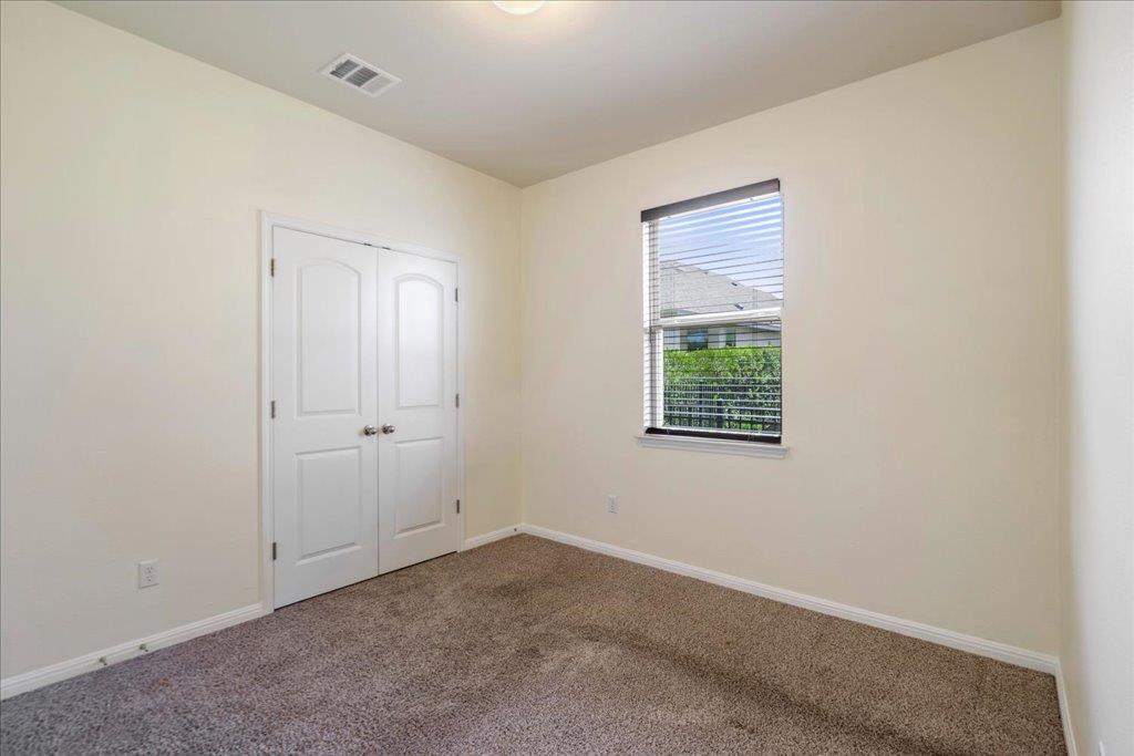 2520 Milan Meadows Dr, Leander, TX 78641