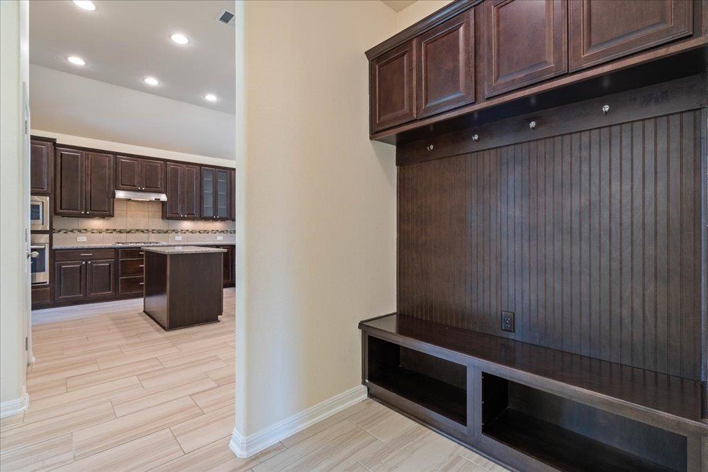 2520 Milan Meadows Dr, Leander, TX 78641