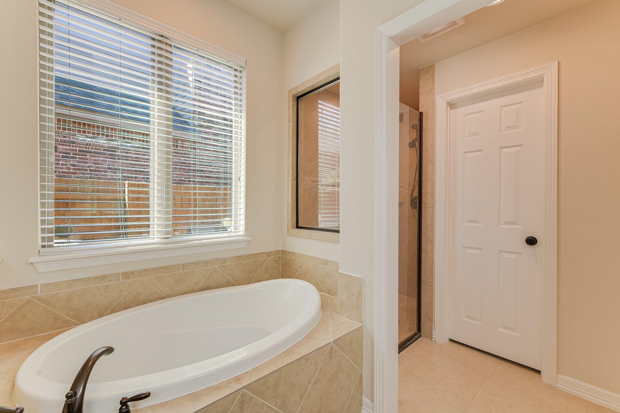 208 Shorthorn St, Cedar Park, TX 78613