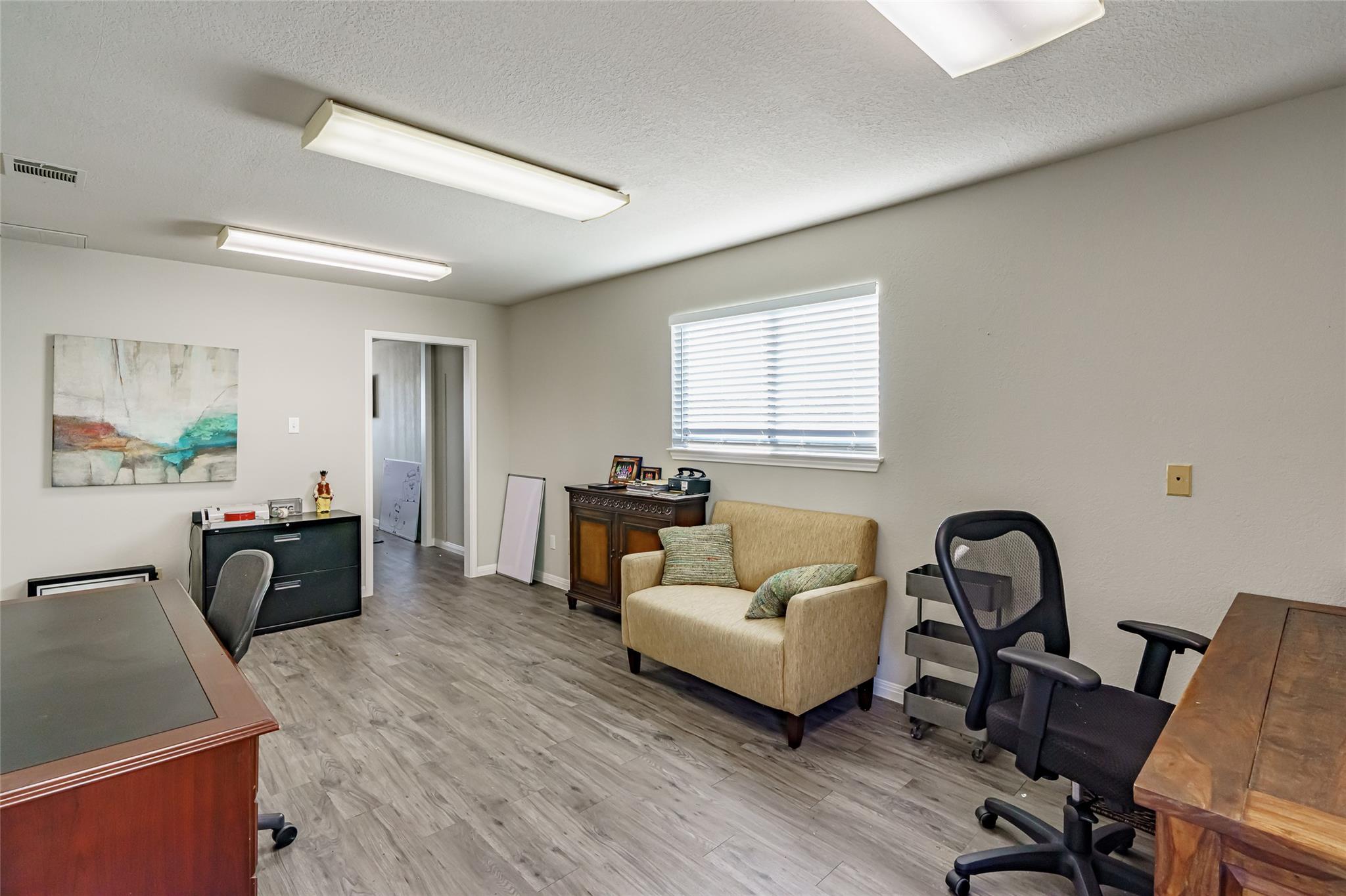 20811 Hamilton Pool Rd, Dripping Springs, TX 78620