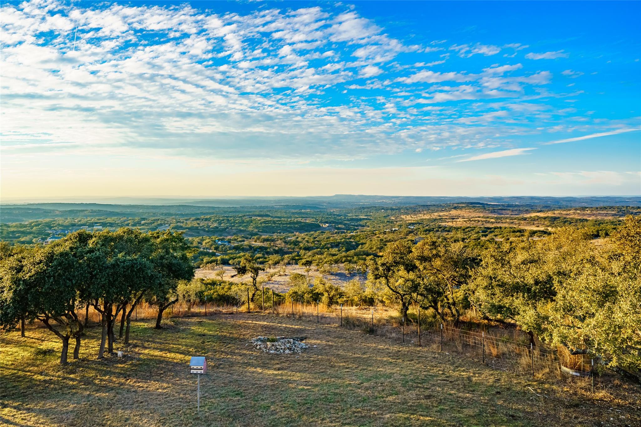 20811 Hamilton Pool Rd, Dripping Springs, TX 78620