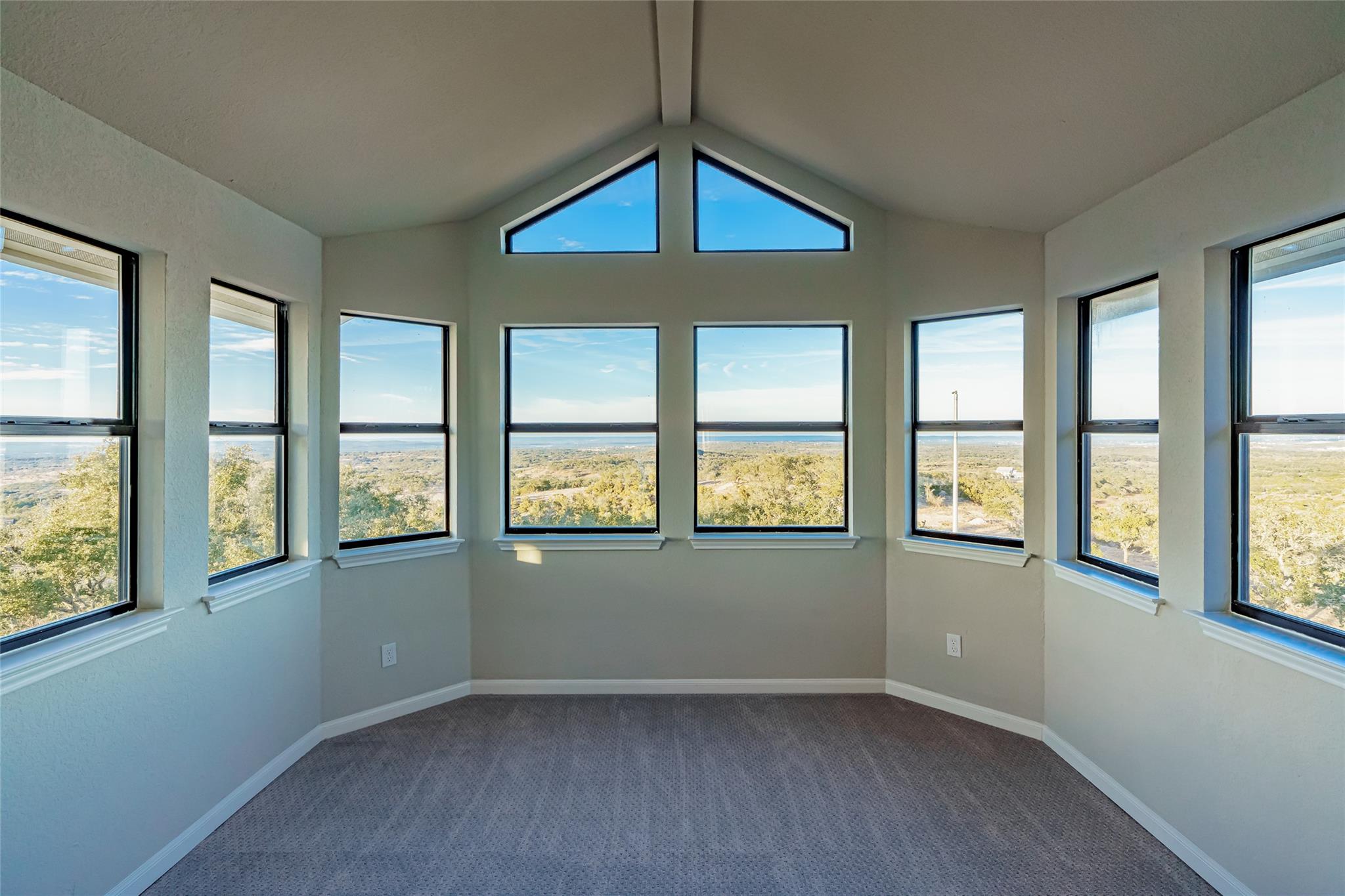 20811 Hamilton Pool Rd, Dripping Springs, TX 78620