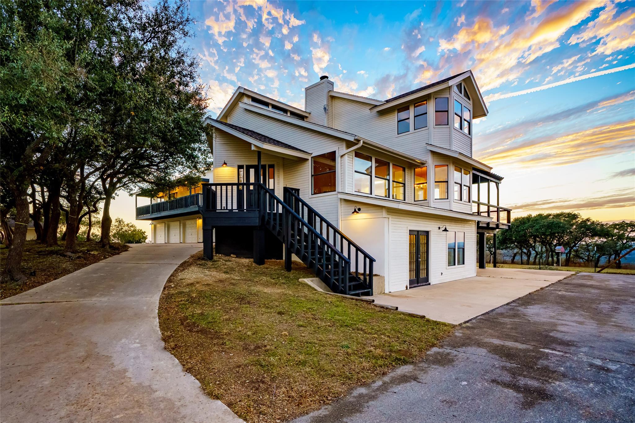 20811 Hamilton Pool Rd, Dripping Springs, TX 78620