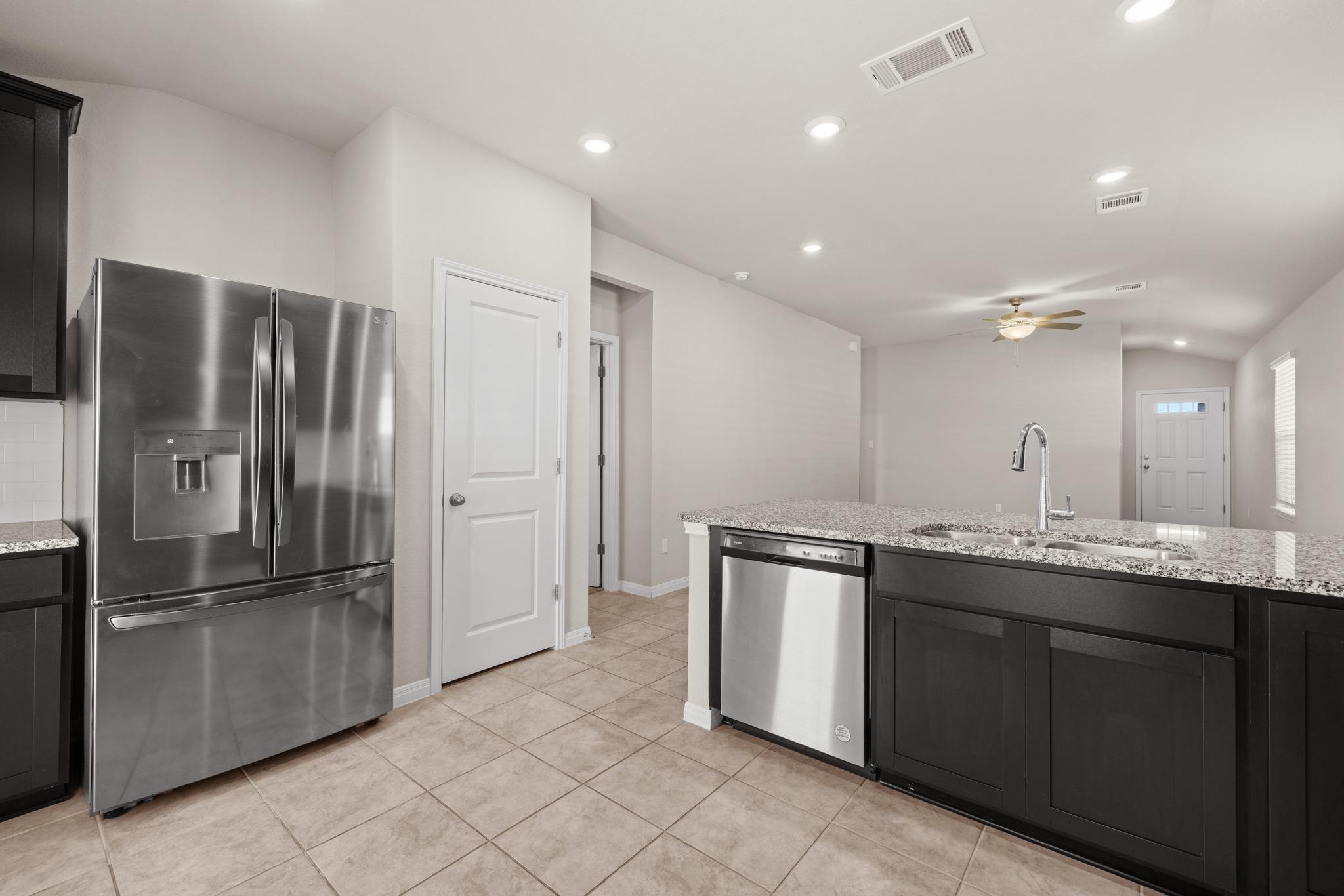 200 Longmount Cv, Liberty Hill, TX 78642