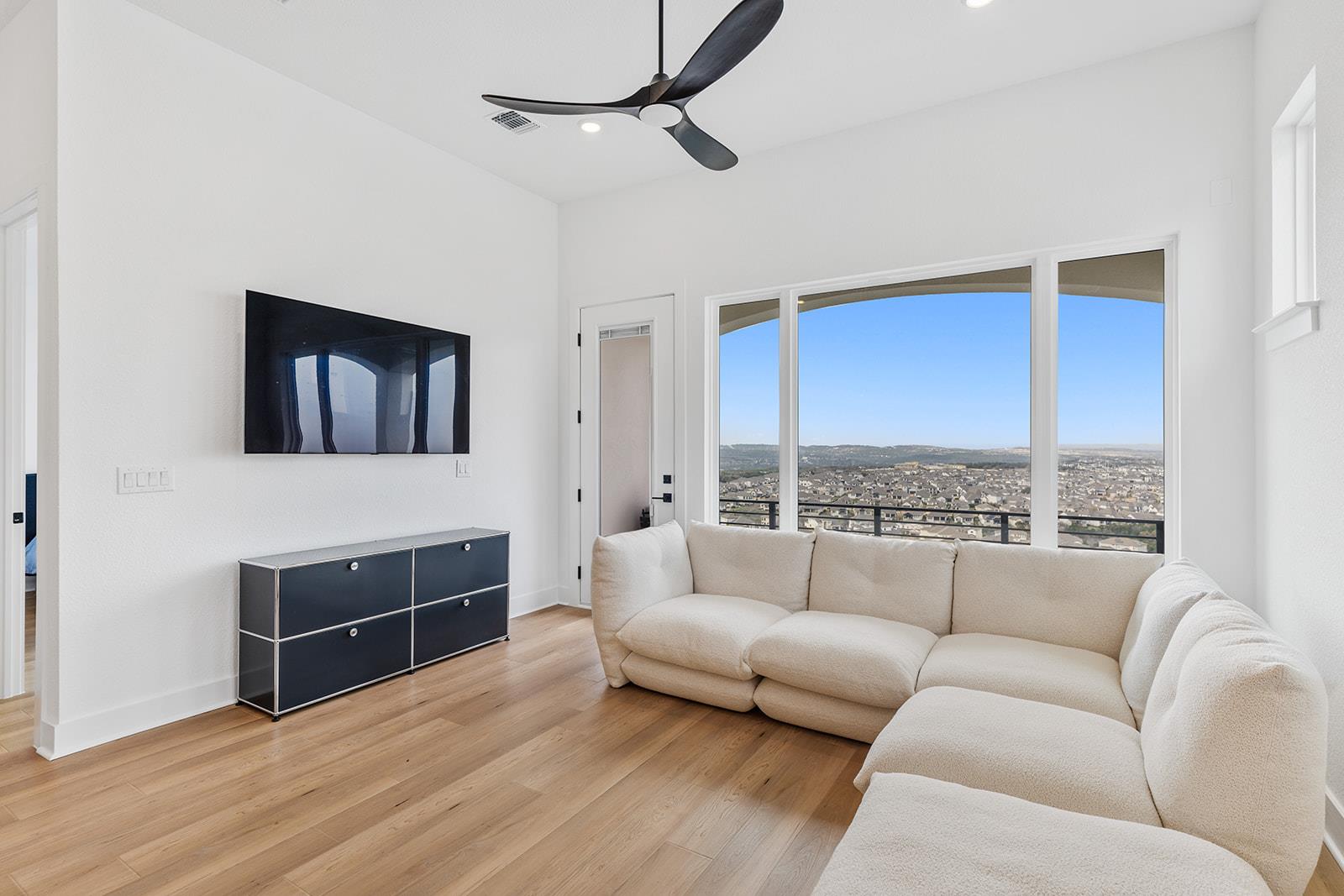 26 Maybury Way, Austin, TX 78738