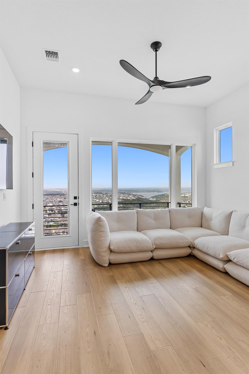 26 Maybury Way, Austin, TX 78738