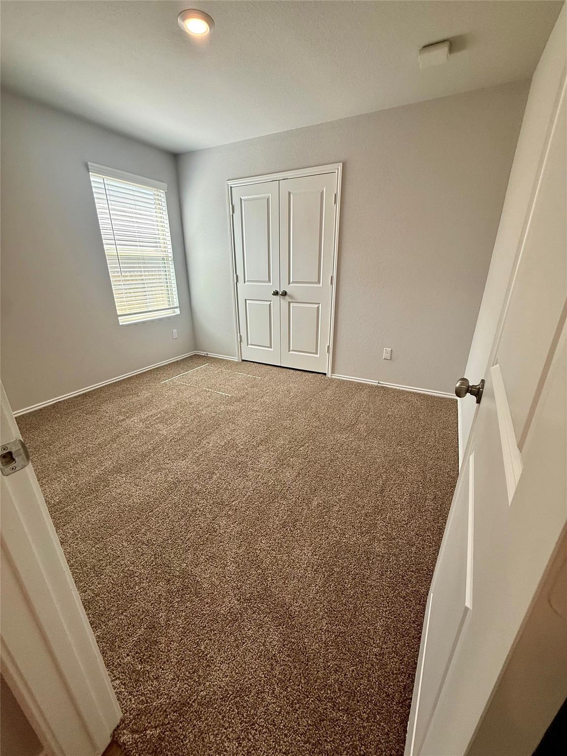 660 Xanadu Dr, Jarrell, TX 76537