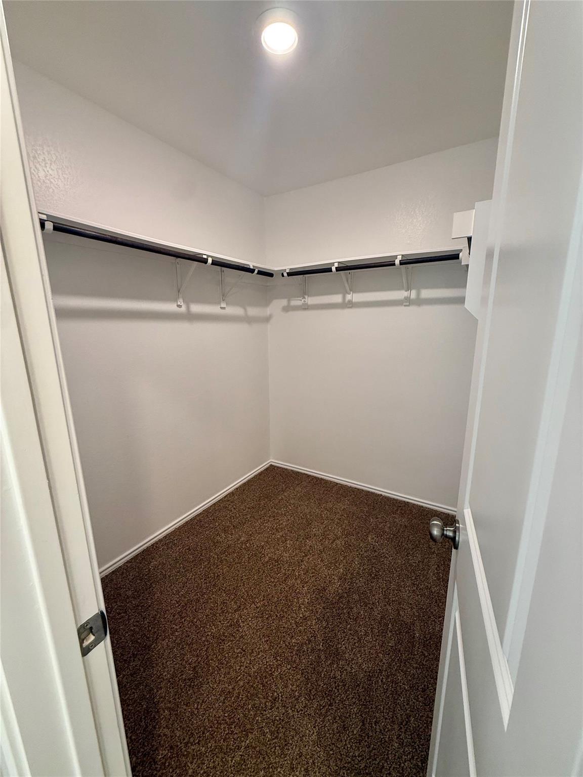 660 Xanadu Dr, Jarrell, TX 76537