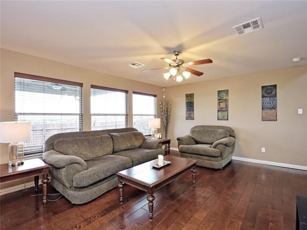 1206 Hensley Dr, Leander, TX 78641