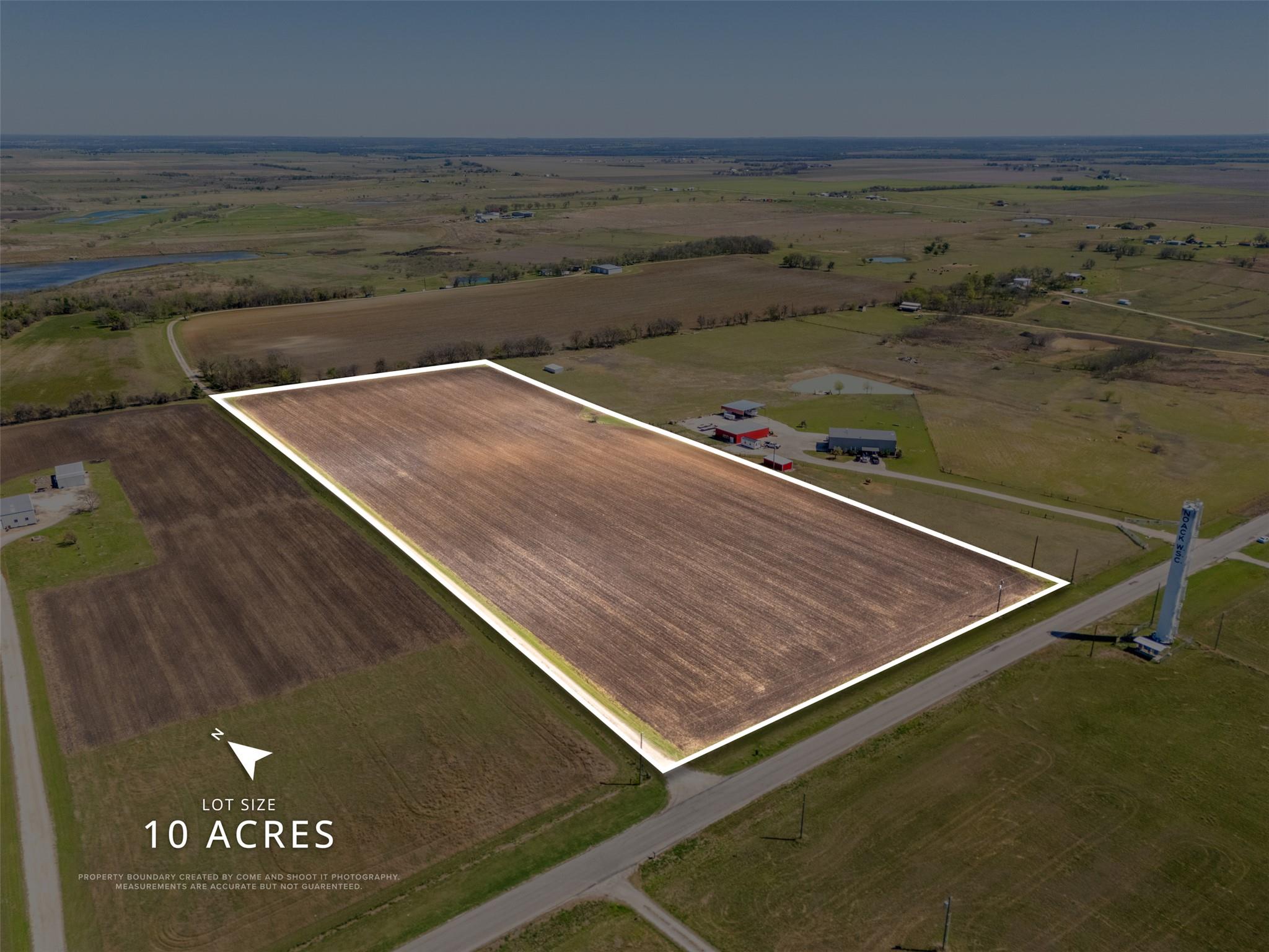 1295 County Road 432 Rd, Taylor, TX 76574