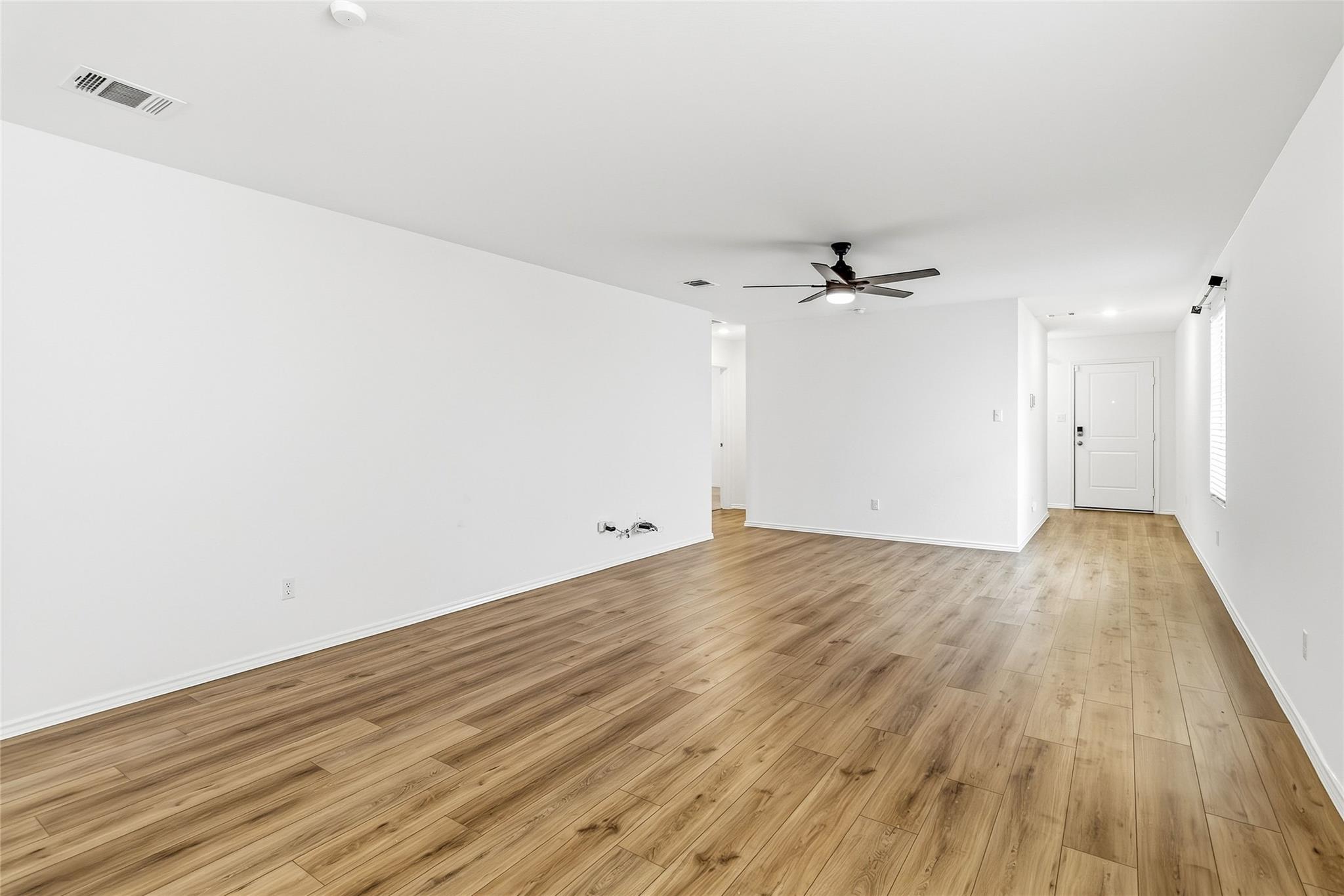 162 Agate Cliff Dr, Maxwell, TX 78656