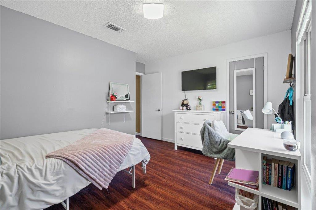 9712 Halifax Dr, Austin, TX 78753