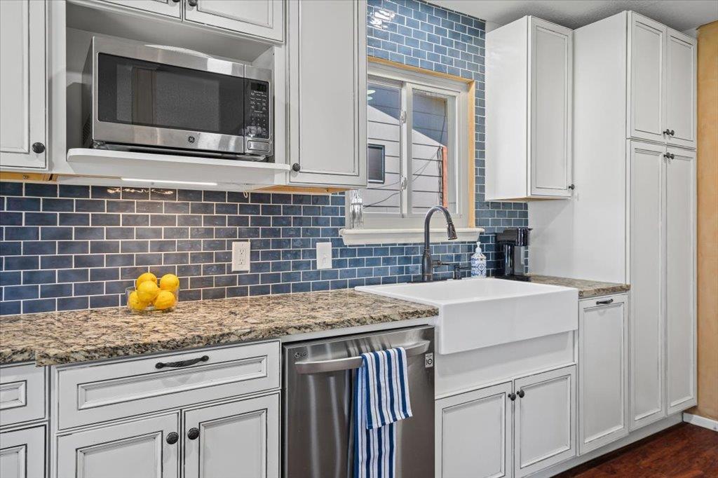 9712 Halifax Dr, Austin, TX 78753