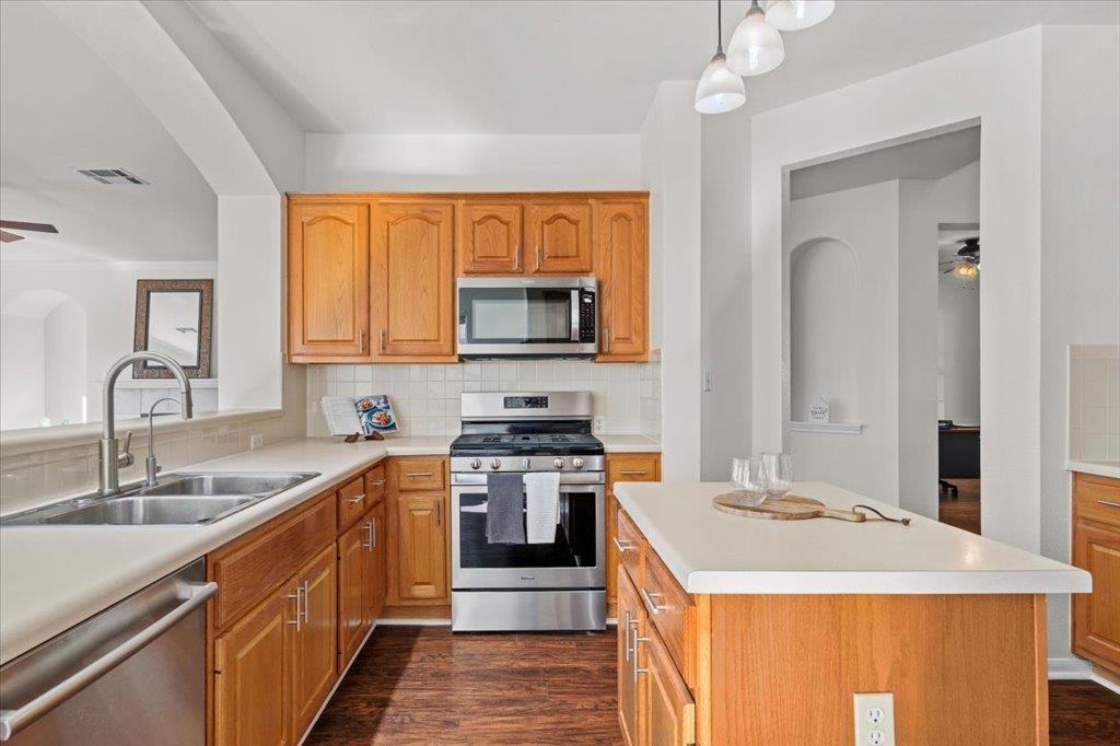 14921 Doria Dr, Austin, TX 78728