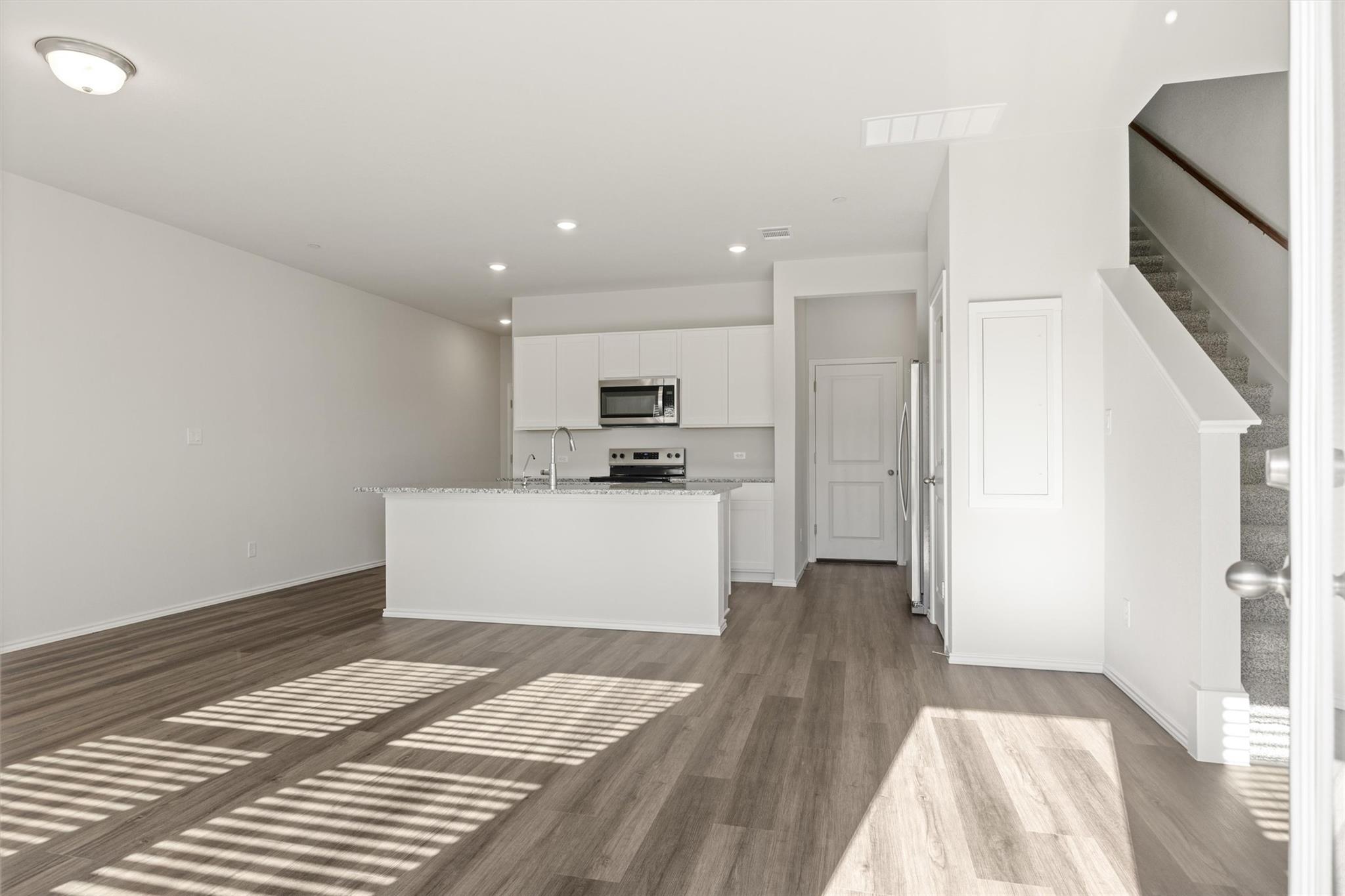 12811 Village Spun Plz, Buda, TX 78610