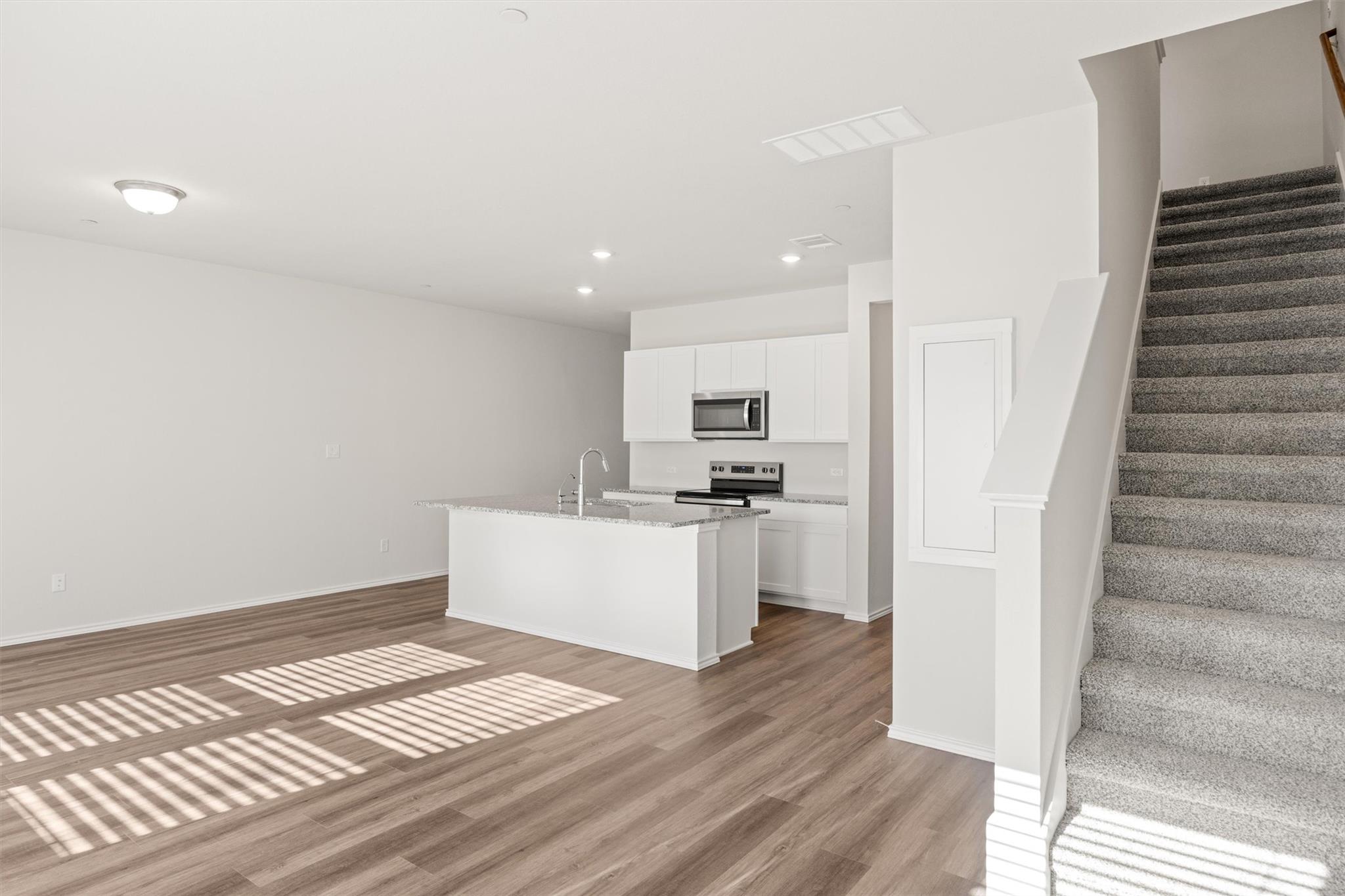 12811 Village Spun Plz, Buda, TX 78610