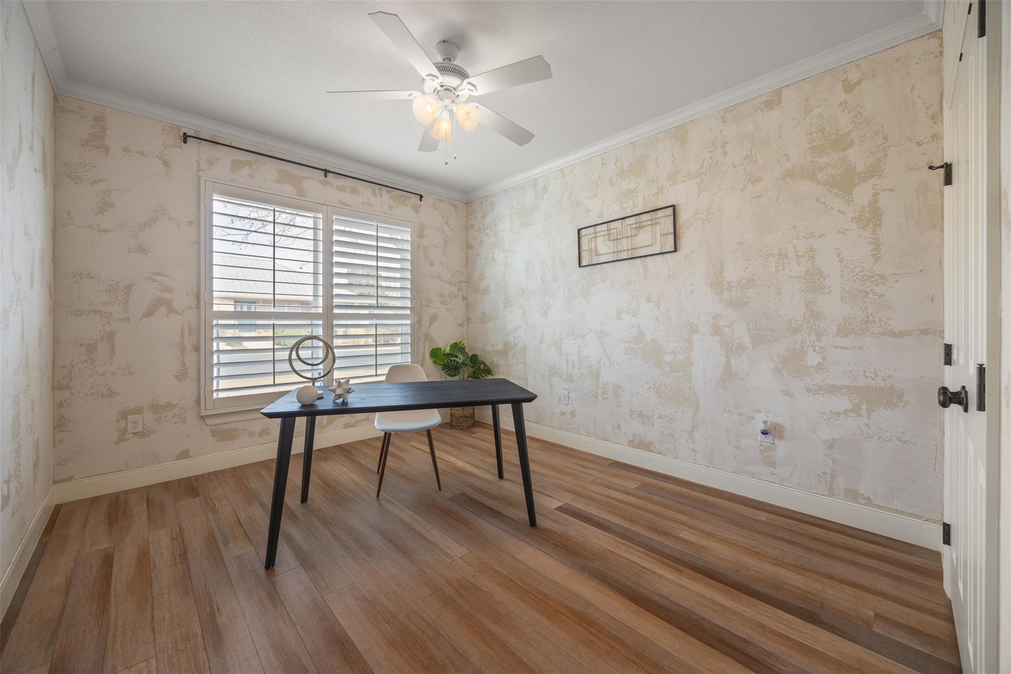 1705 Cherrywood Dr, Fredericksburg, TX 78624